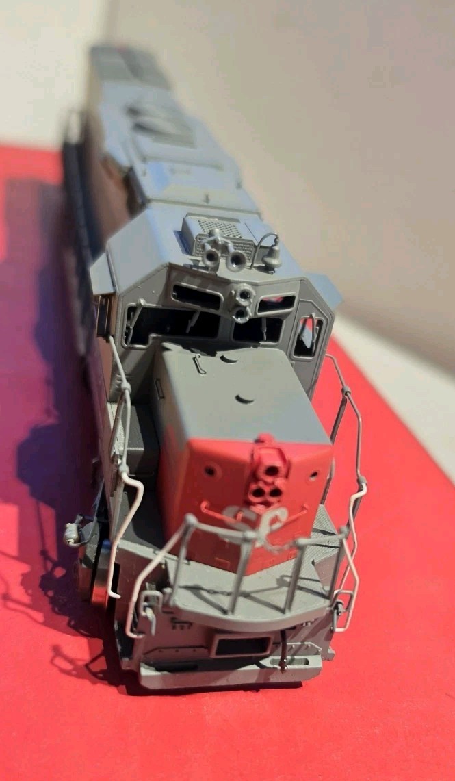 Key Imports HO Scale Brass EMD SD-40T2 Diesel Southern Pacific Custom Series #28