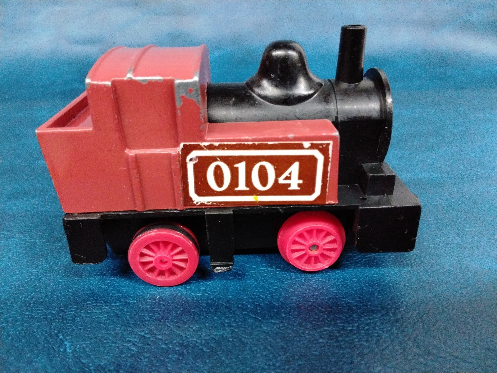 VTG Pull Back Toy Train Steam Locomotive Engine No.0104