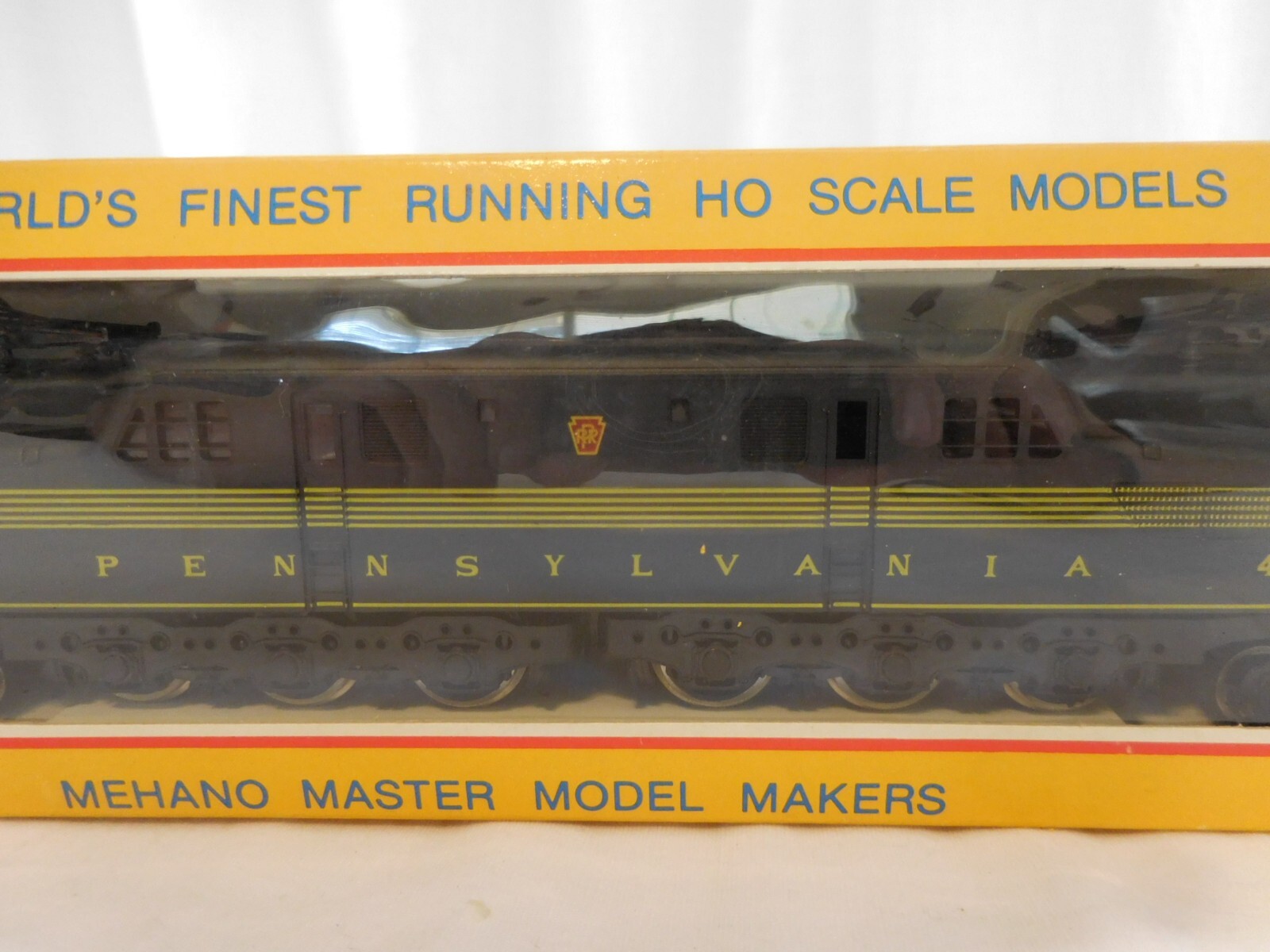 HO Scale IHC Brunswick Green Pennsylvania Dual Drive GG-1 M9301