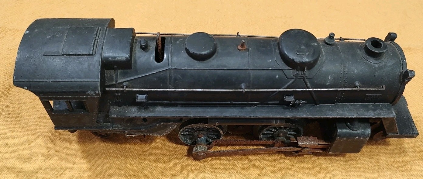 Vtg CAST IRON LIONEL 1946-1947 Train 1654 ENGINE O SCALE PARTS REPAIR LOCOMOTIVE