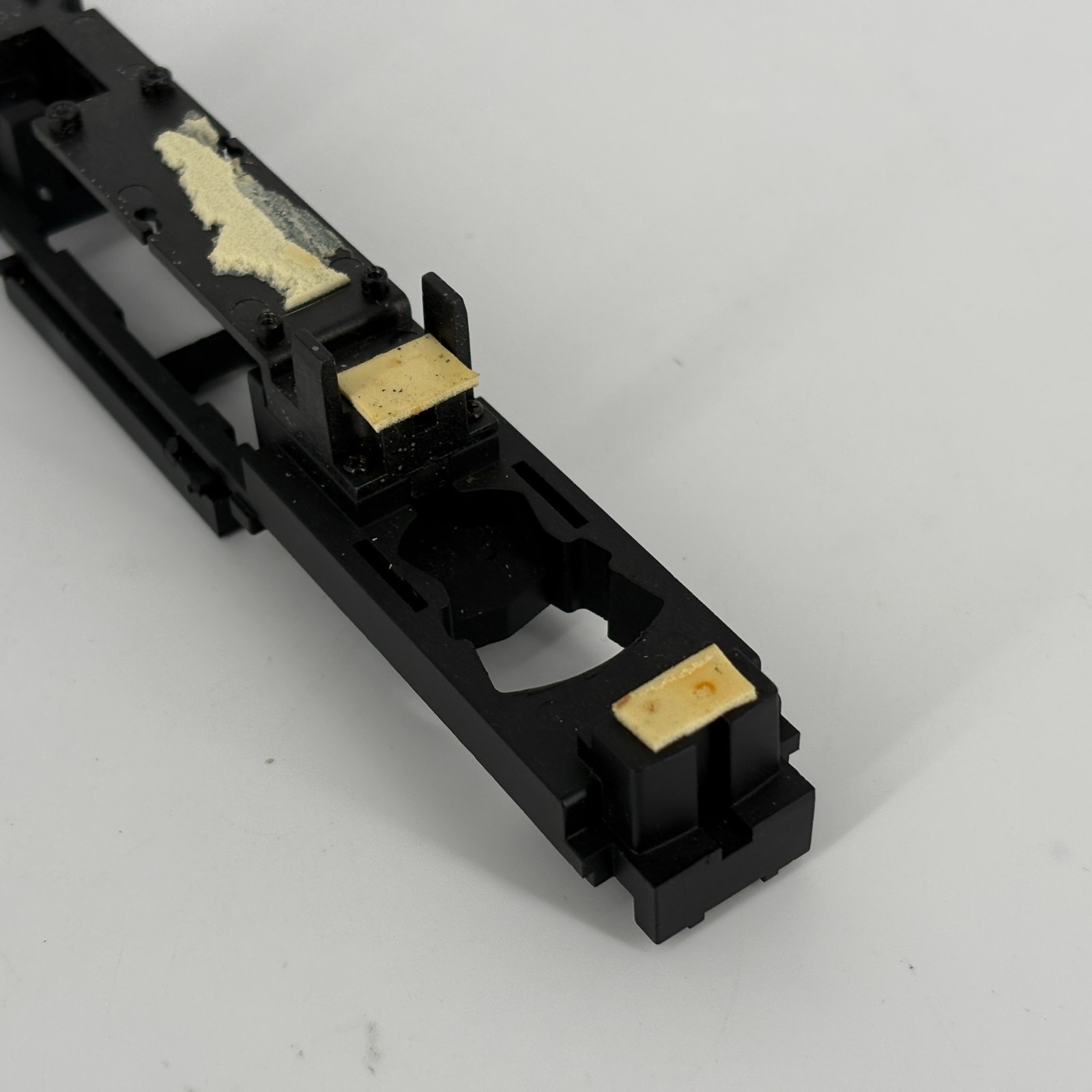 HO BLI Broadway Limited GE C30-7 Replacement Parts: Black Frame Chassis