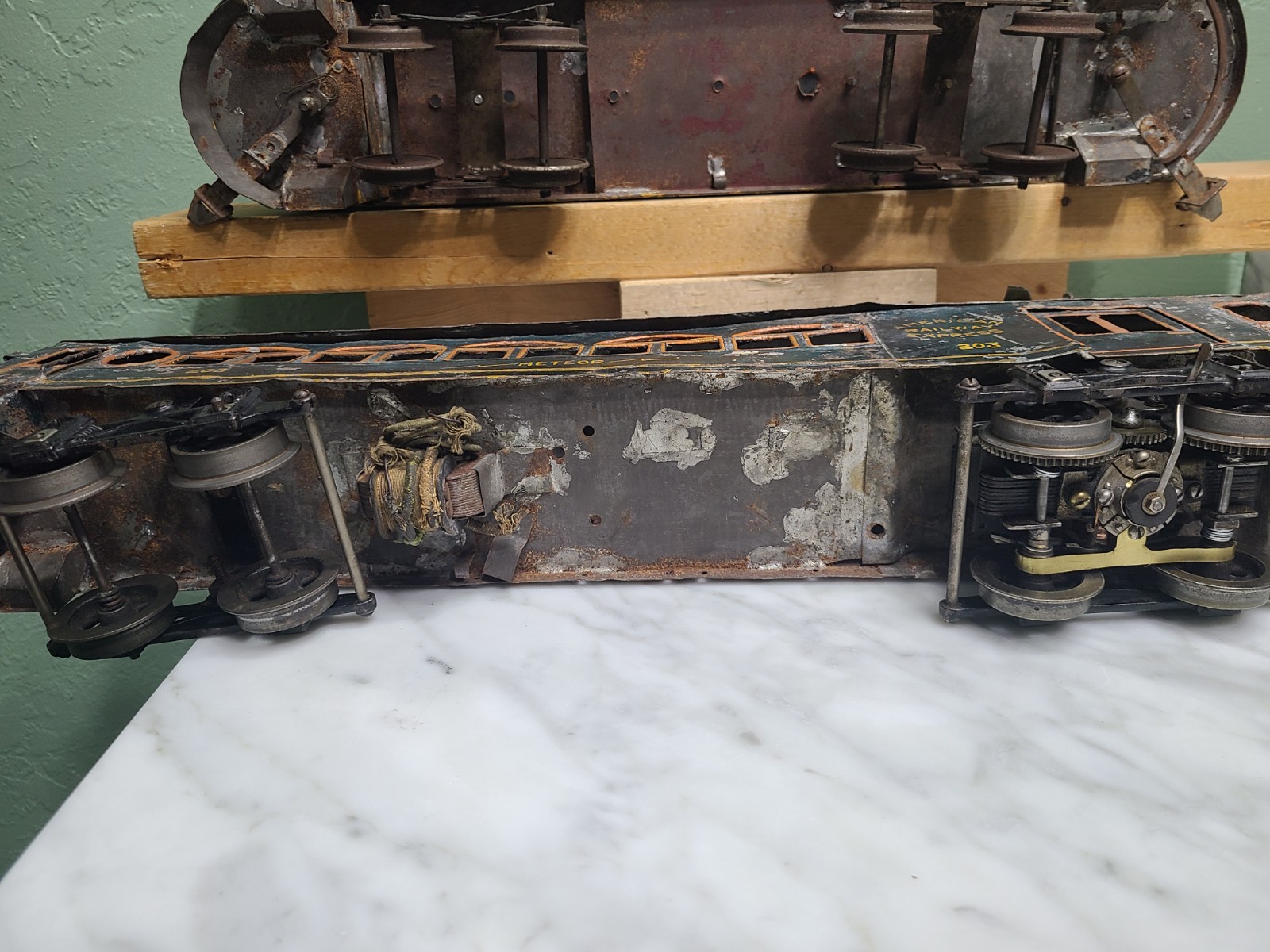 Voltamp Interurban toy train 2″ gauge trolley & trailer car look old prewar toys