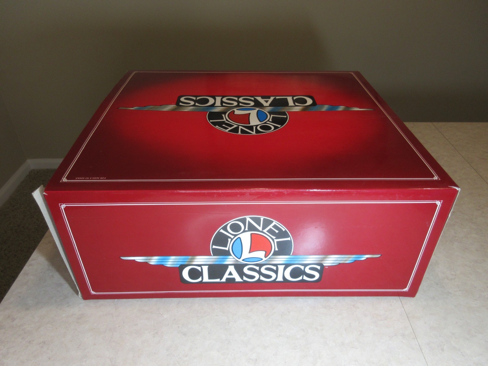 Lionel Classics 6-13101. 1-384E. 2-4-0 Locomotive & Tender. Standard Gauge. New.