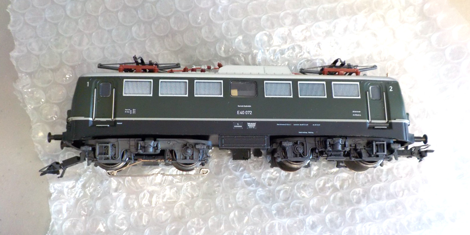 HO Scale 3-Rail AC Marklin DB Deutsche Bundesbahn E40 072 Electric Locomotive