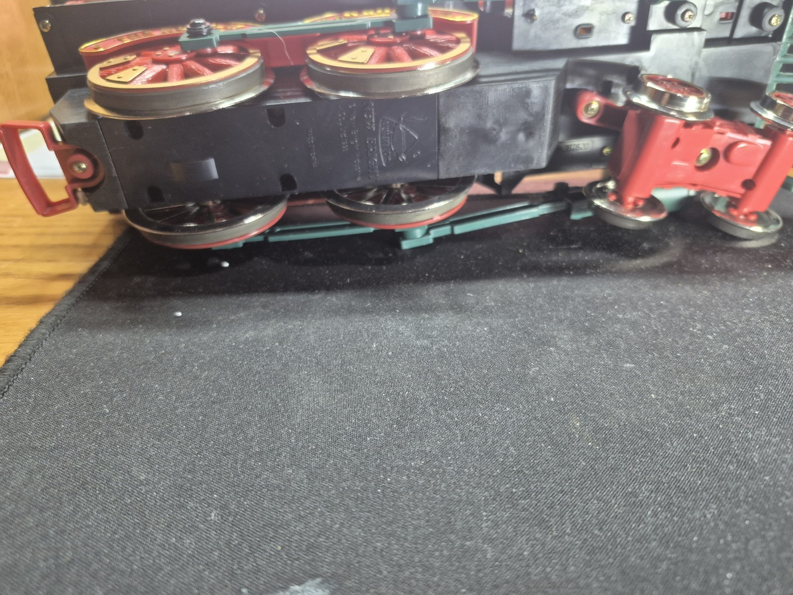 HOLIDAY EXPRESS LOCOMOTIVE IN GREAT WORKING CONDITION