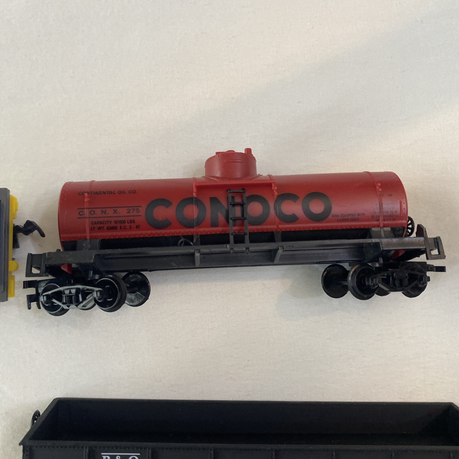 Vintage Life-Like Chessie System B&O 4810 Train Locomotive & 4 Cars in Boxes