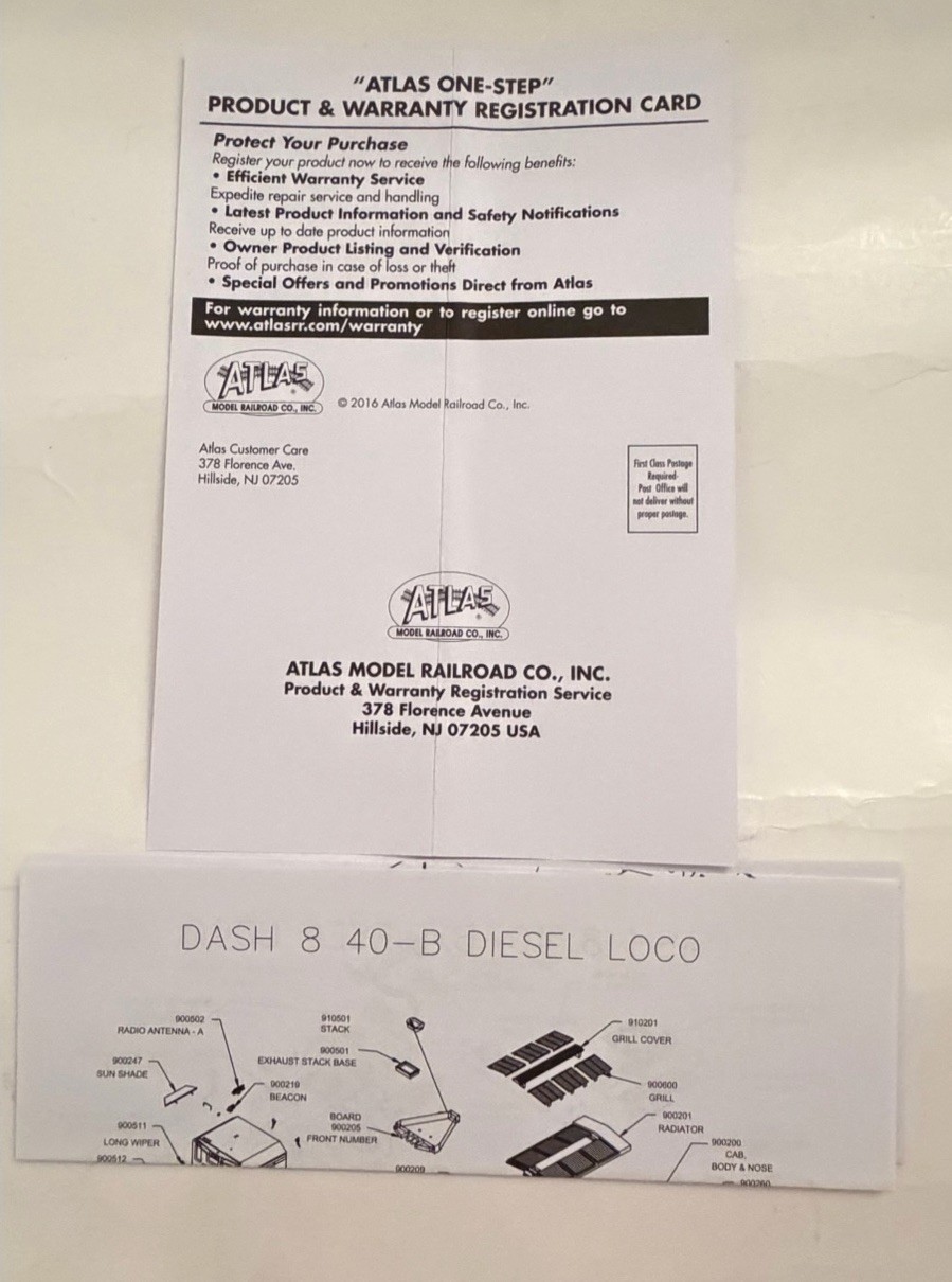 Atlas Silver HO 10004349 Dash 8-39B Loco LMX General Electric Leasing #8594