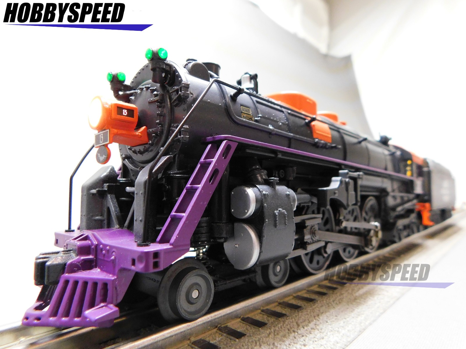LIONEL WHISPERING RAILS HALLOWEEN LIONCHIEF + J3A HUDSON #13 O GAUGE 2532040 NEW