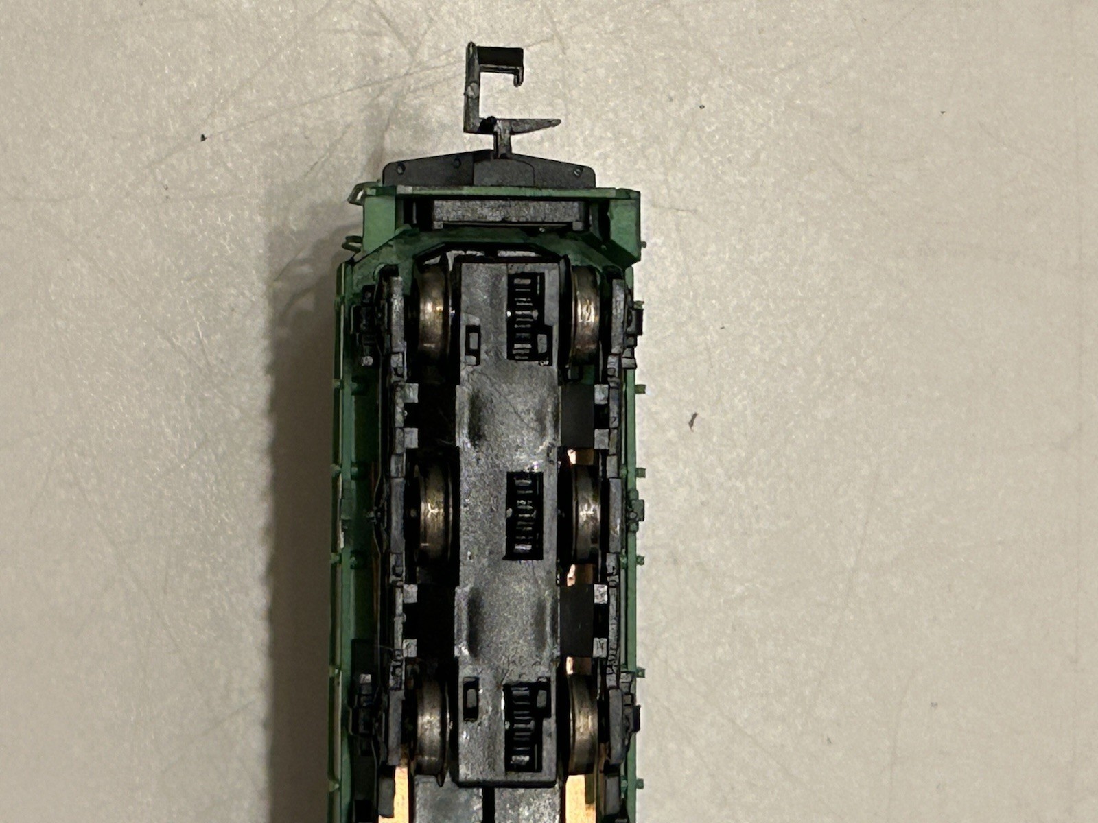 Atlas N Scale Diesel Locomotive Burlington Northern SD-60 8300 – Nice