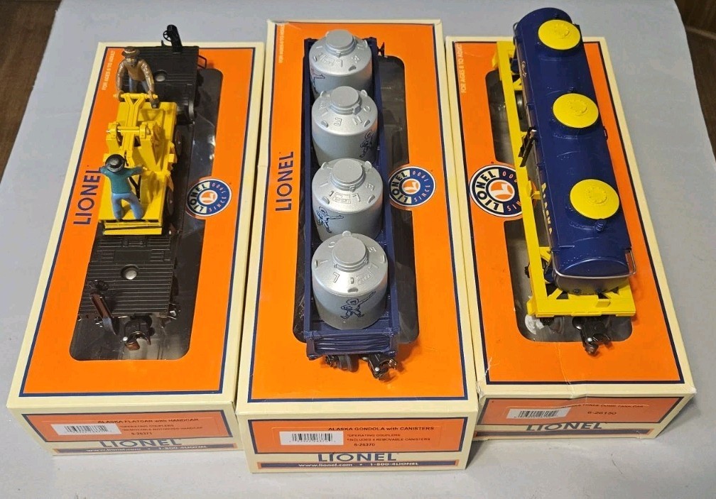 6 ALASKA Lionel Trains ~ Gondola, Bunk,3 Dome, Flatcar & 2 Caboose ~ XS229