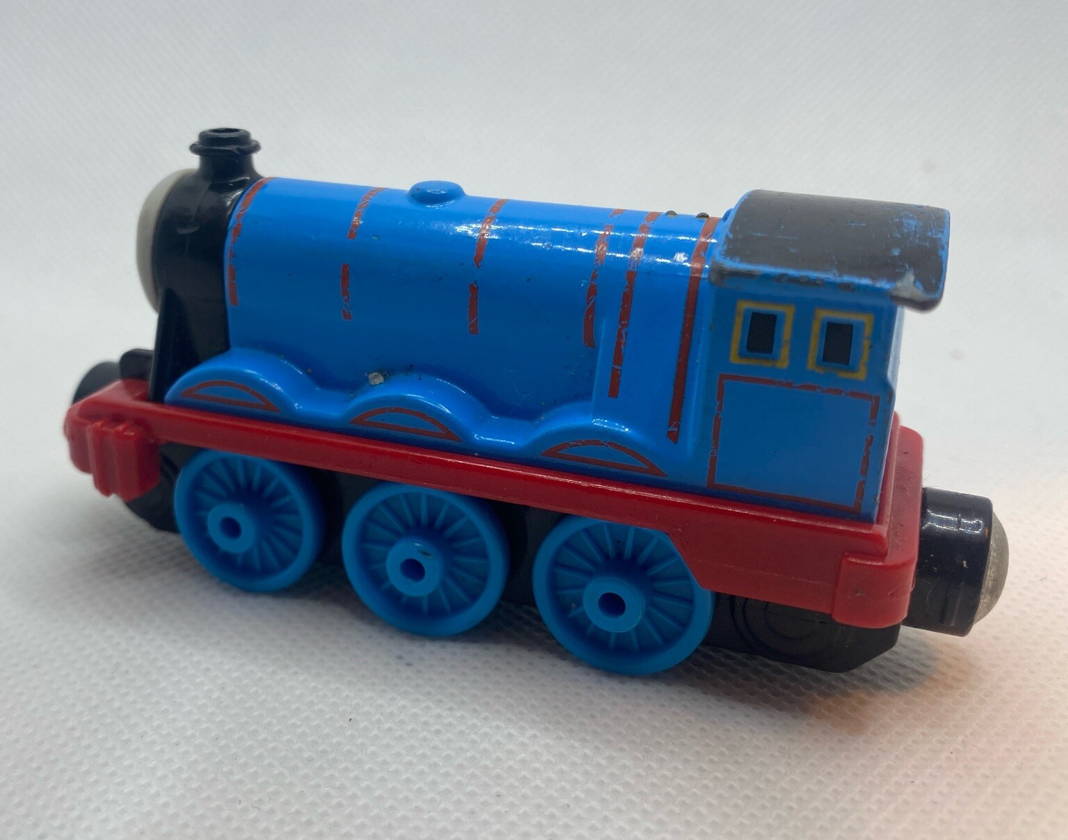 2012 Thomas & Friends magnetic GORDON