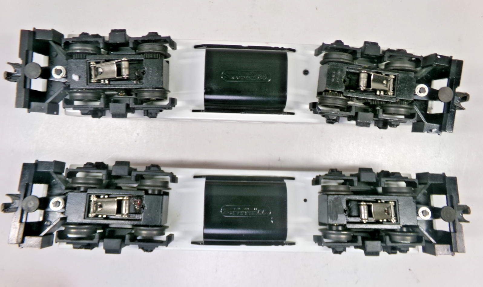 O gauge Williams Burlington GP 9 A+A diesel engine set in original box (lot 129)