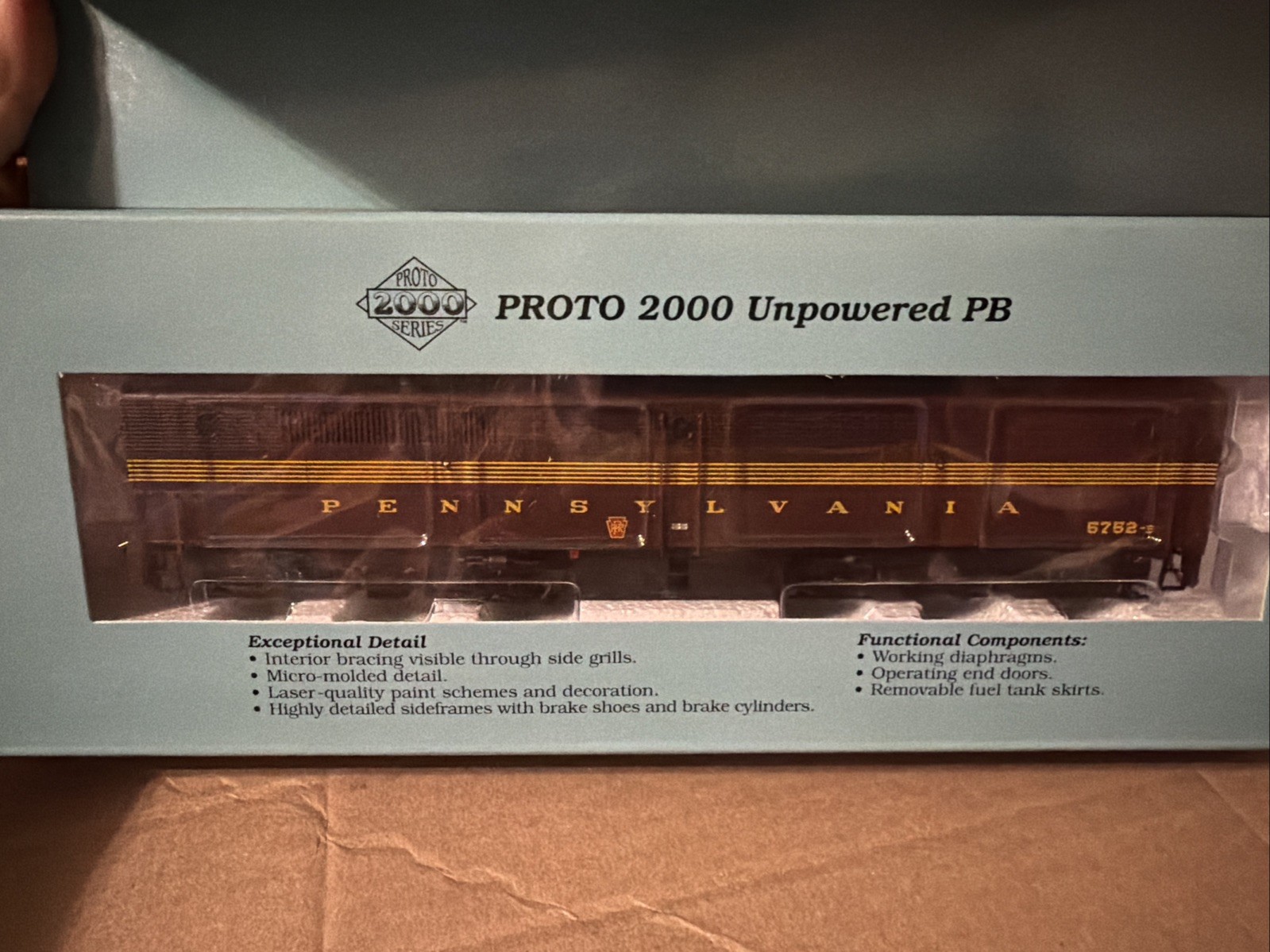 Proto 2000 HO Unpowered PB Locomotive PRR 5752B Knuckle Couplers No. 21687