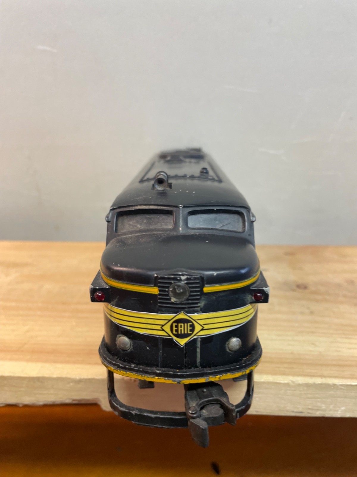 Lionel 2032 Erie AA set