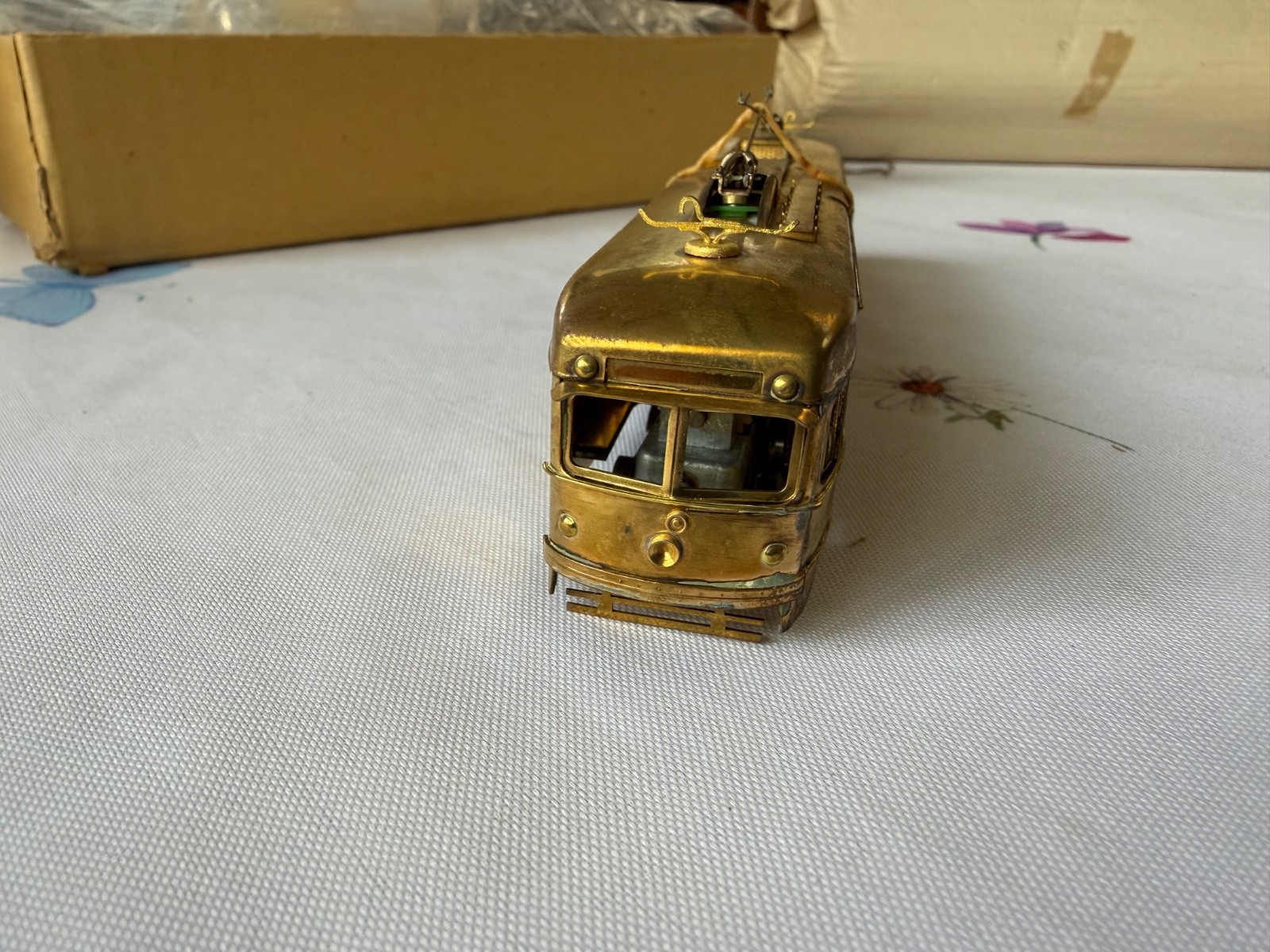 HO SUYDAM #5001 PACIFIC ELECTRIC DOUBLE-END “P.C.C.” STREETCAR ( POWERED)