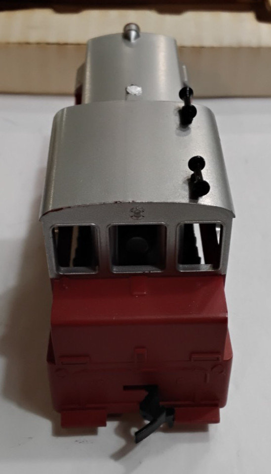 Tyco HO Scale Sante Fe Deisel Switcher Powered Train Engine with Lights, L@@K!!!