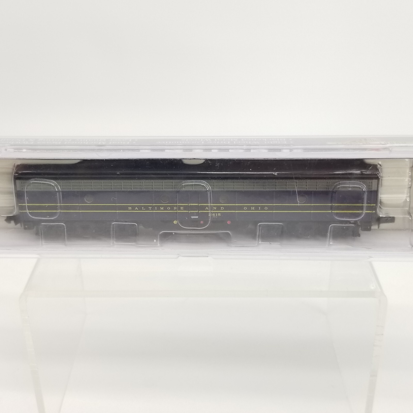 Walthers Proto 920 34100 B&O Baltimore & Ohio Locomotive E8 B Unit 2415 Train