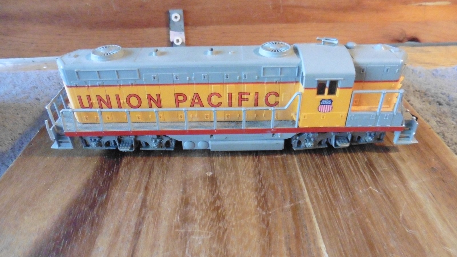 3 Miniature Union Pacific Replica Locomotive Die Cast Trains #3258 #2452 RSO