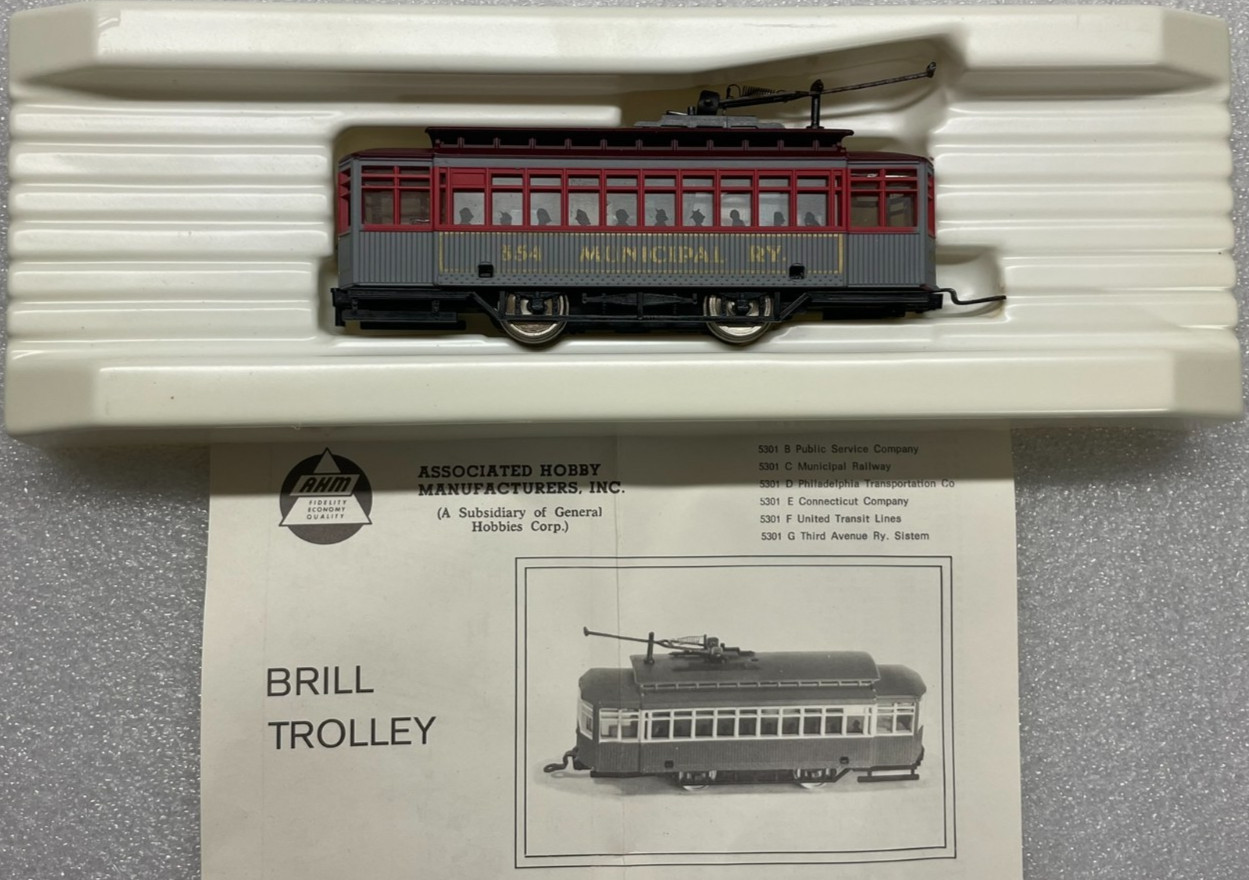 AHM HO #5301C – Brill Trolley – Municipal Railway #354