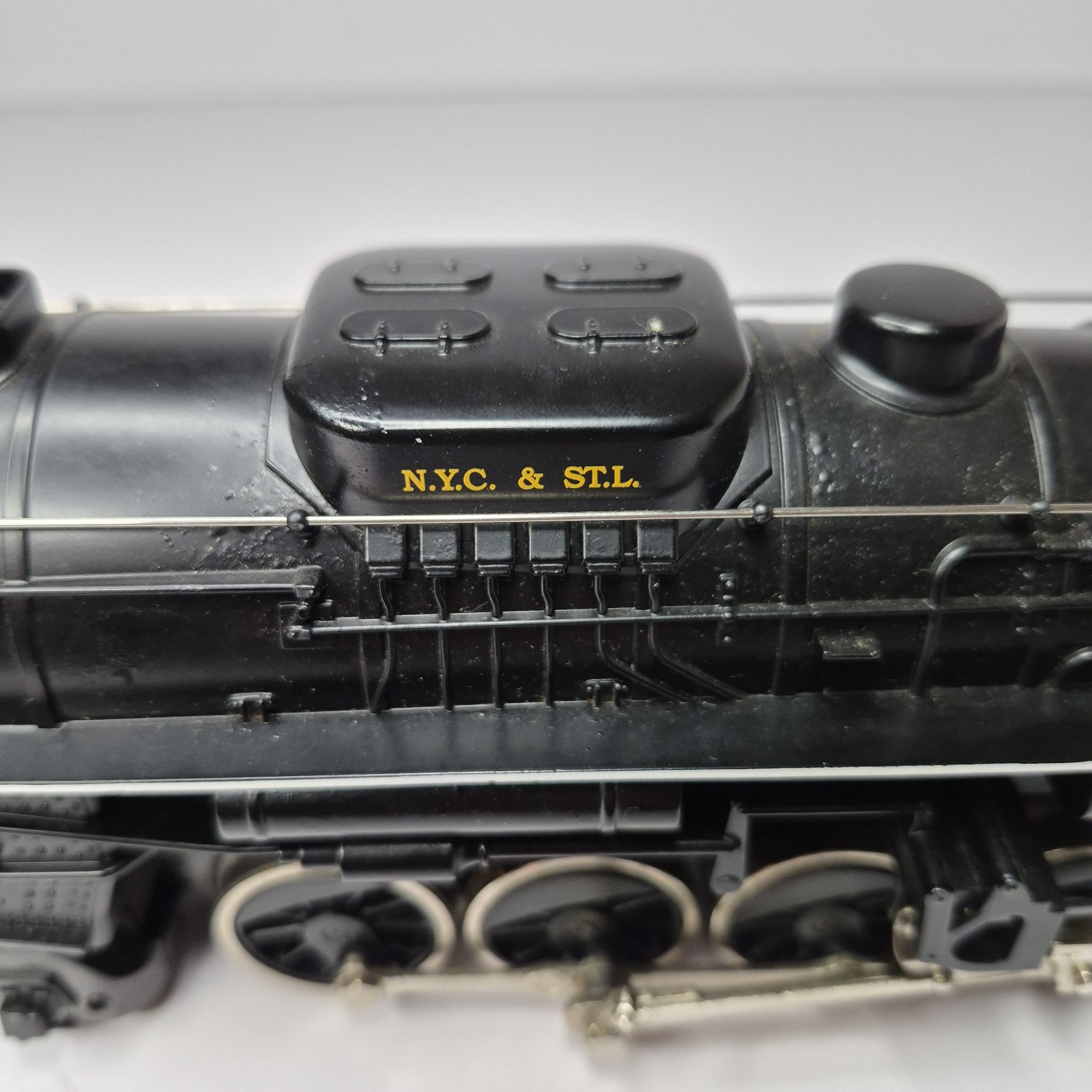 Lionel 6-38087 O Gauge 2-8-4 756 Nickel Plate Road Berkshire Steam Locomotive