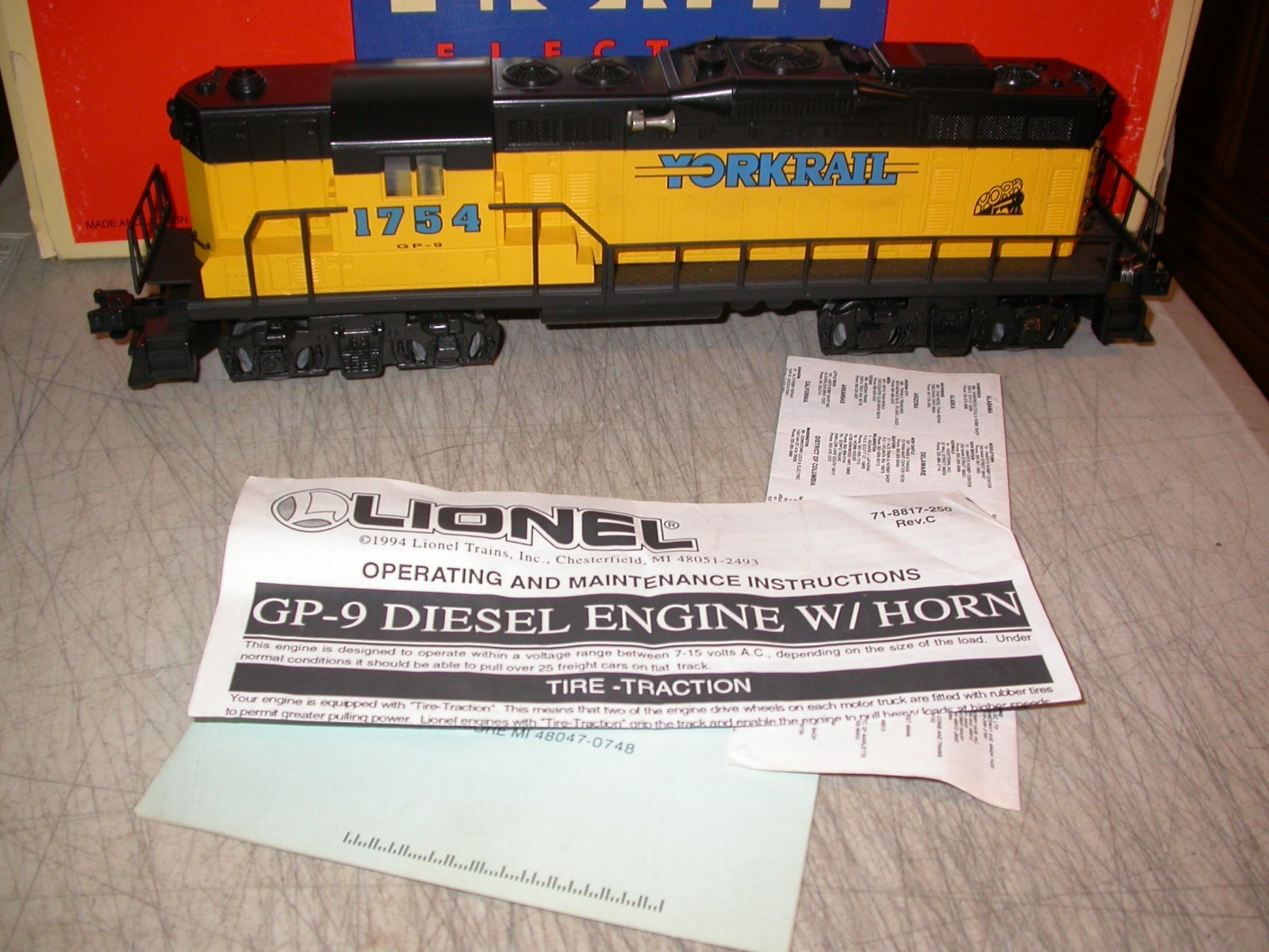 Lionel O 027 6-52037 TCA Yorkrail 1754 GP-9 Diesel Locomotive Exc. Runs w/ B