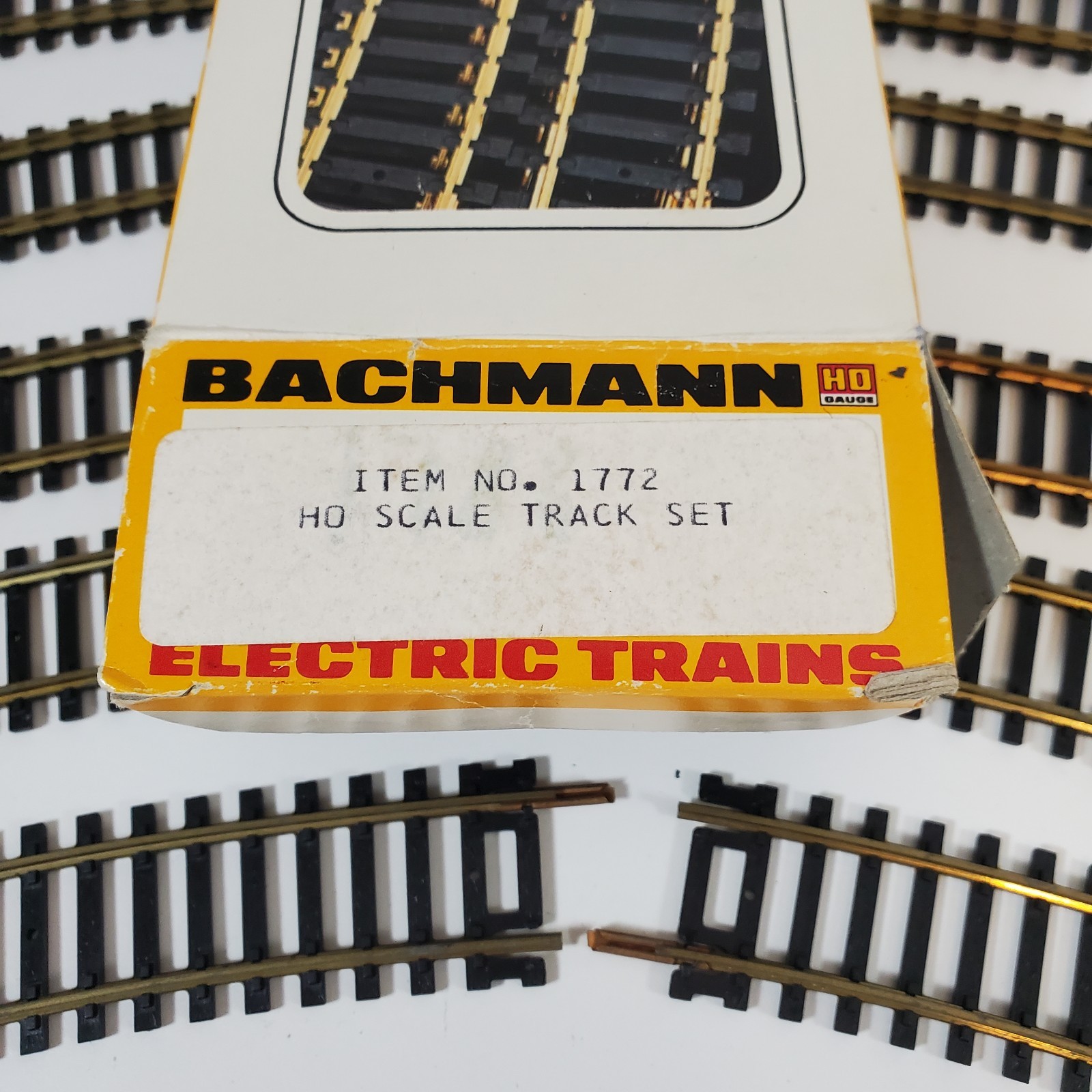 Bachmann HO Scale 12 Piece Train Track Set Model 1772 Plastic Metal Vintage
