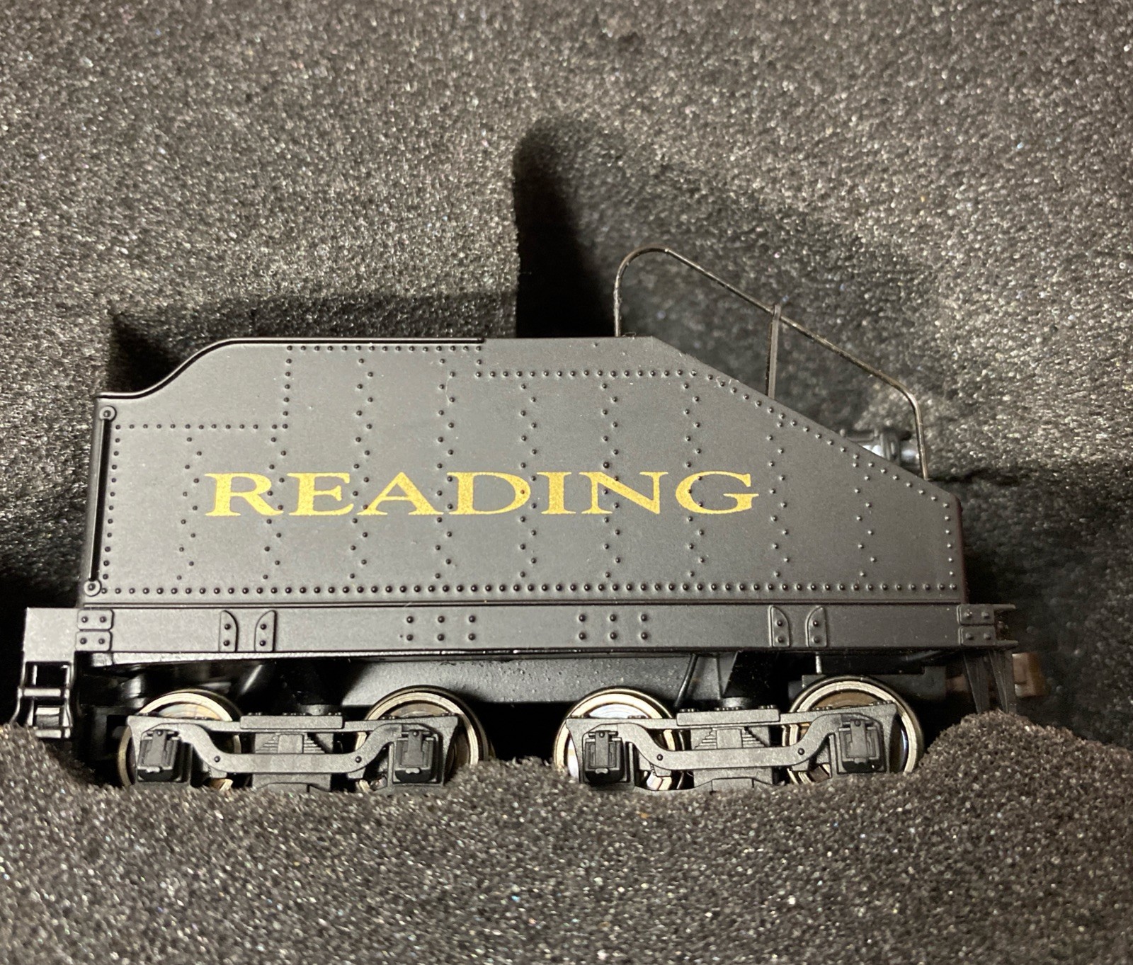 Mantua Classics HO Reading 0-6-0 Goat Switcher w/ Tender B7 & B8A 389001 #1345