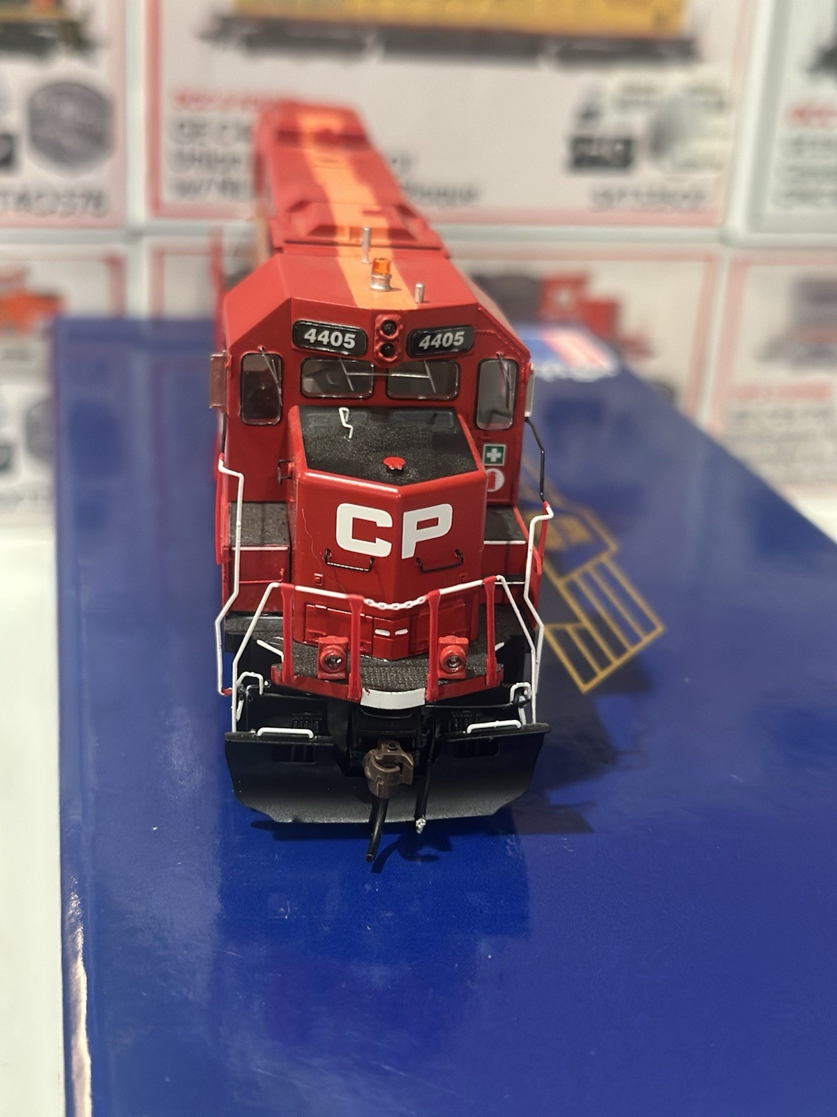 HO Athearn Genesis DCC Sound Canadian Pacific GP38-2 #4405 Lightly Used
