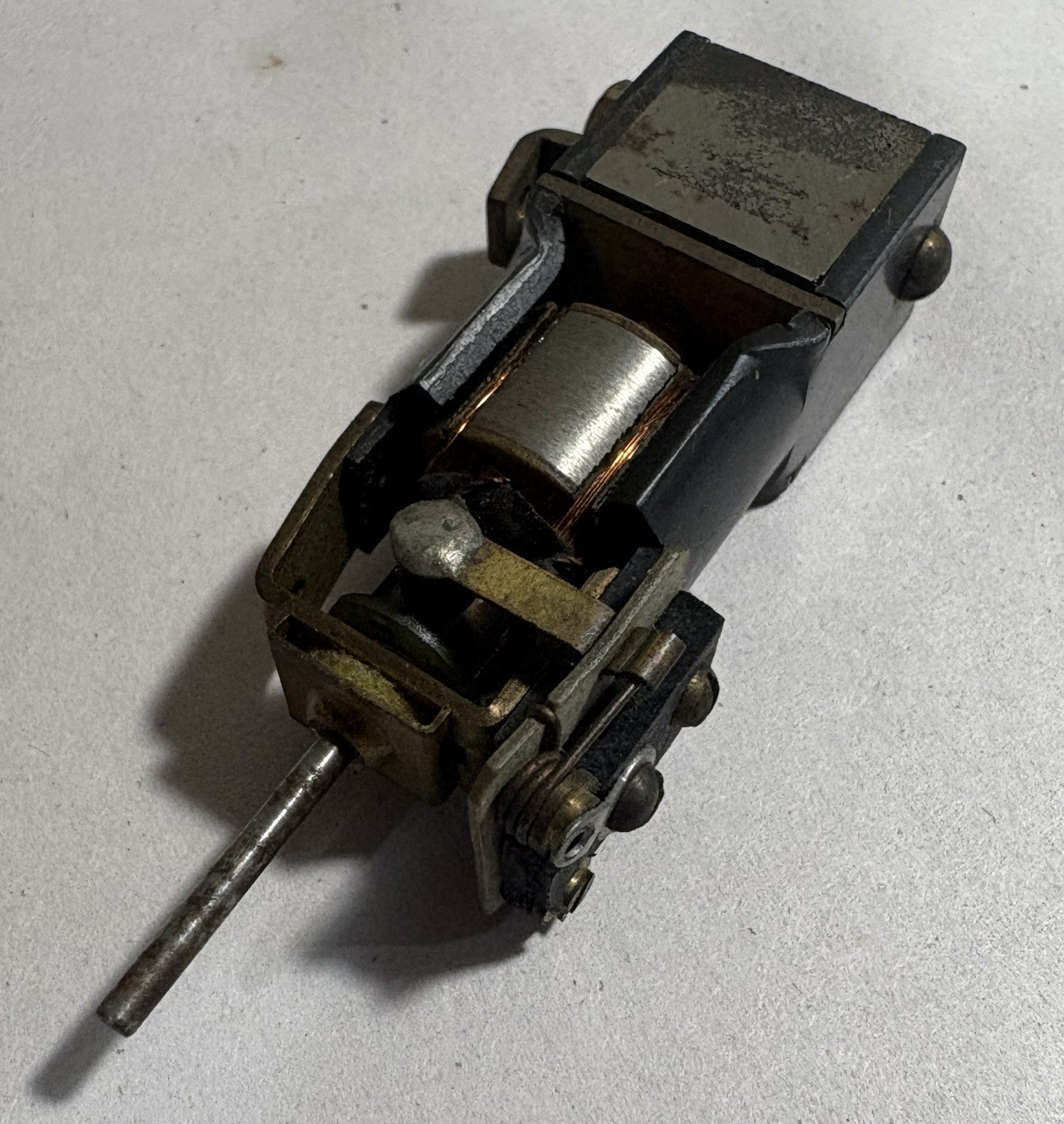 Vintage KTM Japan O Scale Brass Locomotive Heavy Duty Per-Mag 7-Pole DC Motor