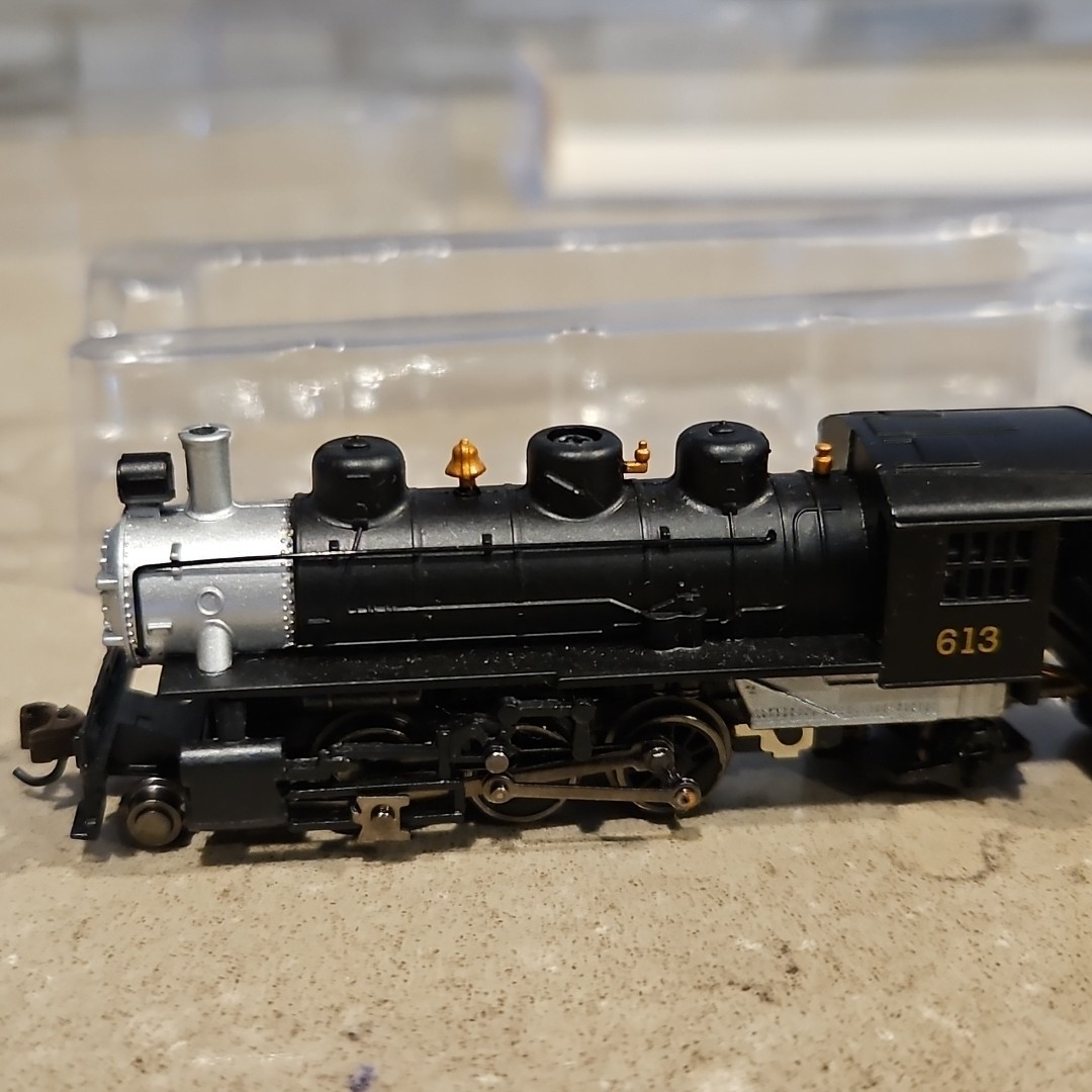Bachmann N Scale #51563 Prairie 2-6-2 & Tender CANADIAN NATIONAL #613