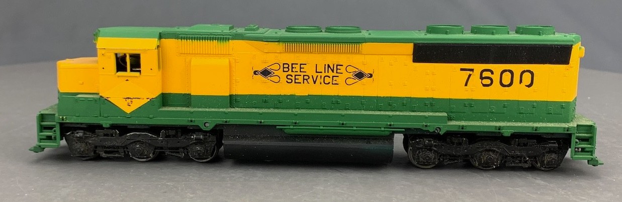 HO Athearn Custom SD45 Diesel Locomotive Reading Bee Line #4600 w/KDs HO8530