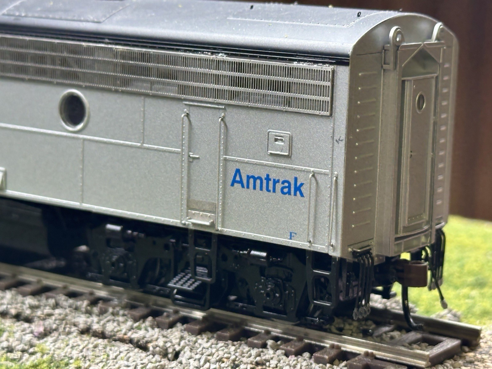 Athearn Genesis G22580 HO Amtrak EMD FP7A/F7B Diesel Loco DC #113A/#161B RARE
