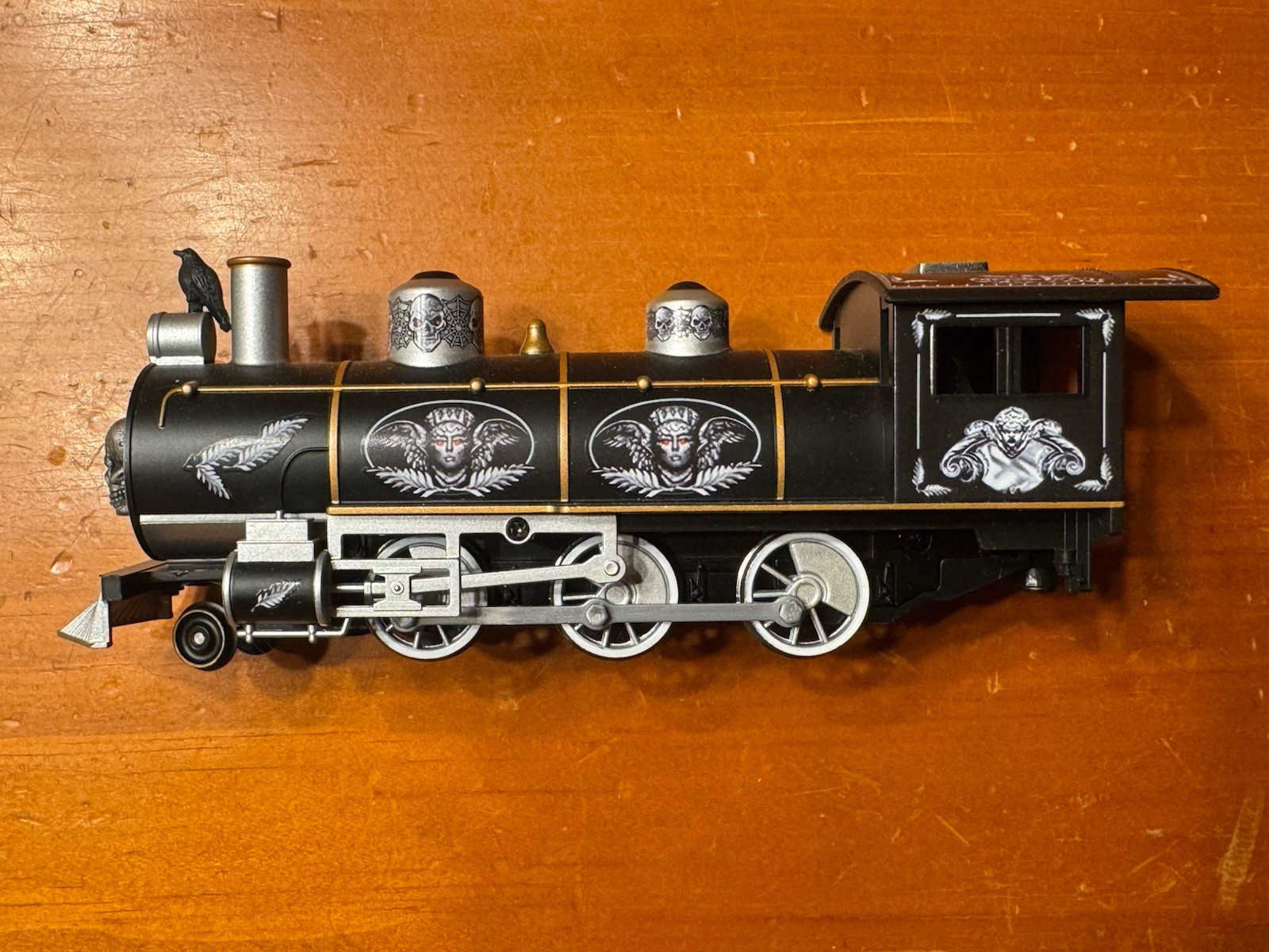 Hawthorne Village 14-01688-001 HO Scale Train Of Doom Express Locomotive