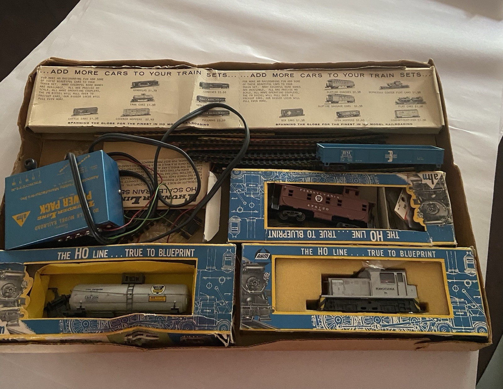 Vintage HO Scale Train Set By AHM From 1966 – Please Read Description