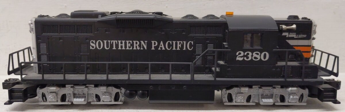 Lionel 6-18562 O Gauge Southern Pacific GP-9 Diesel Locomotive #2380 EX/Box