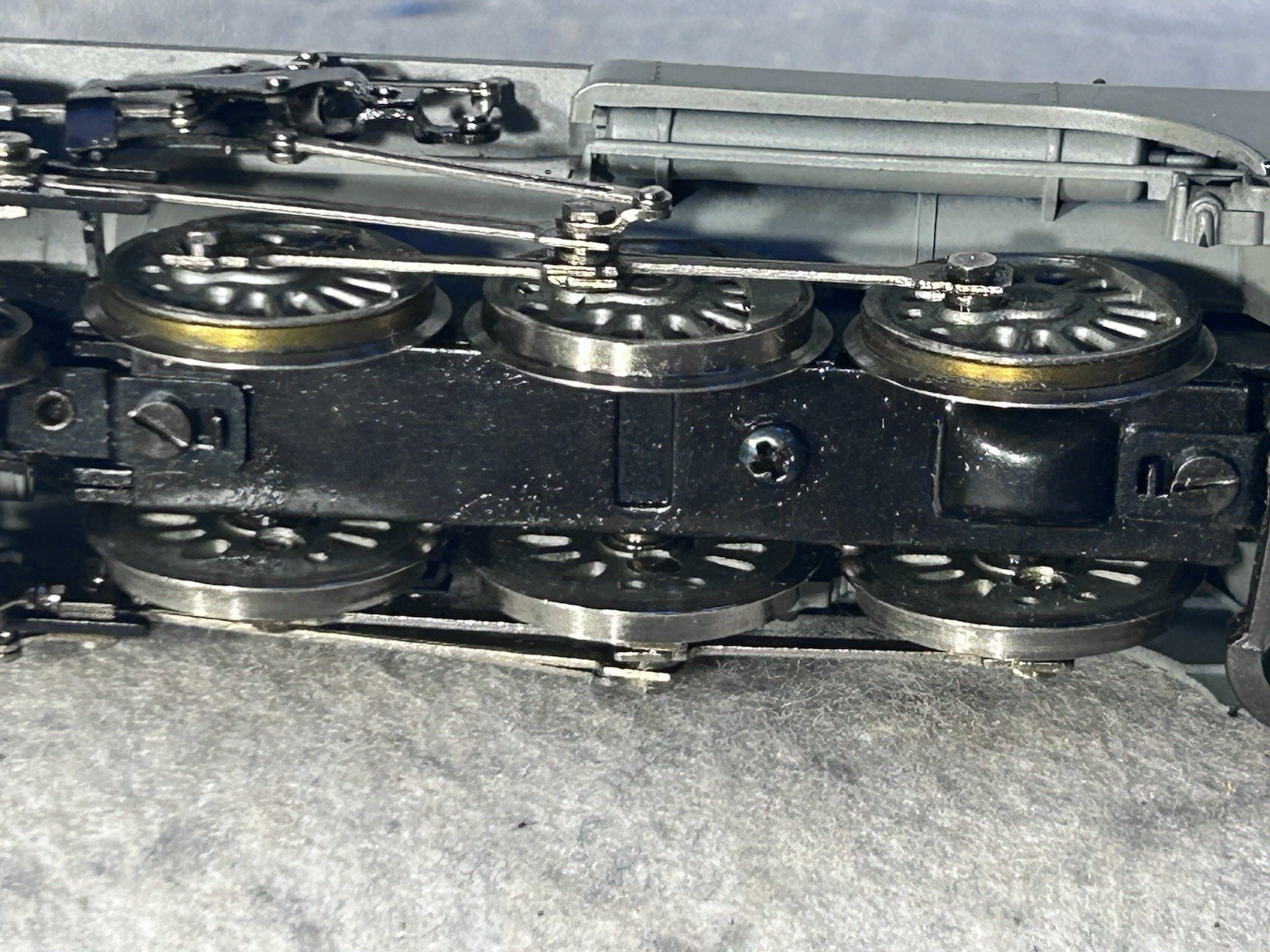 Sleek Rivarossi New York Central RR Streamline 4-6-4 Hudson #5446 HO (Ex Box)