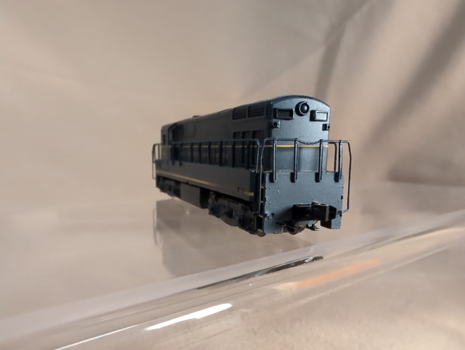 H16-44 Baltimore And Ohio #928 B&O Bachmann N Runs, Noisy