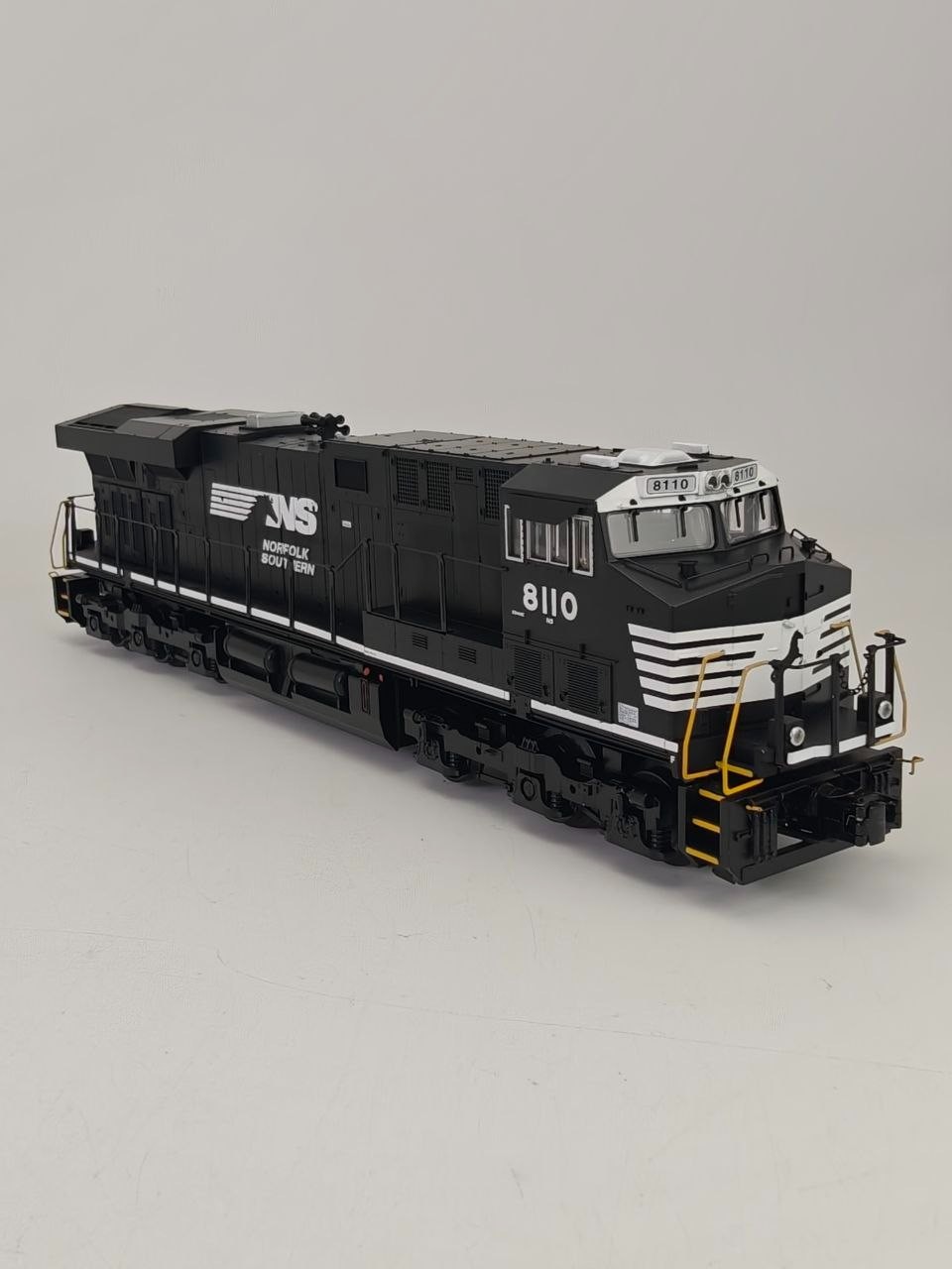 MTH O Scale Norfolk Southern 8110 ES44AC Diesel PS3 Sound Tested READ