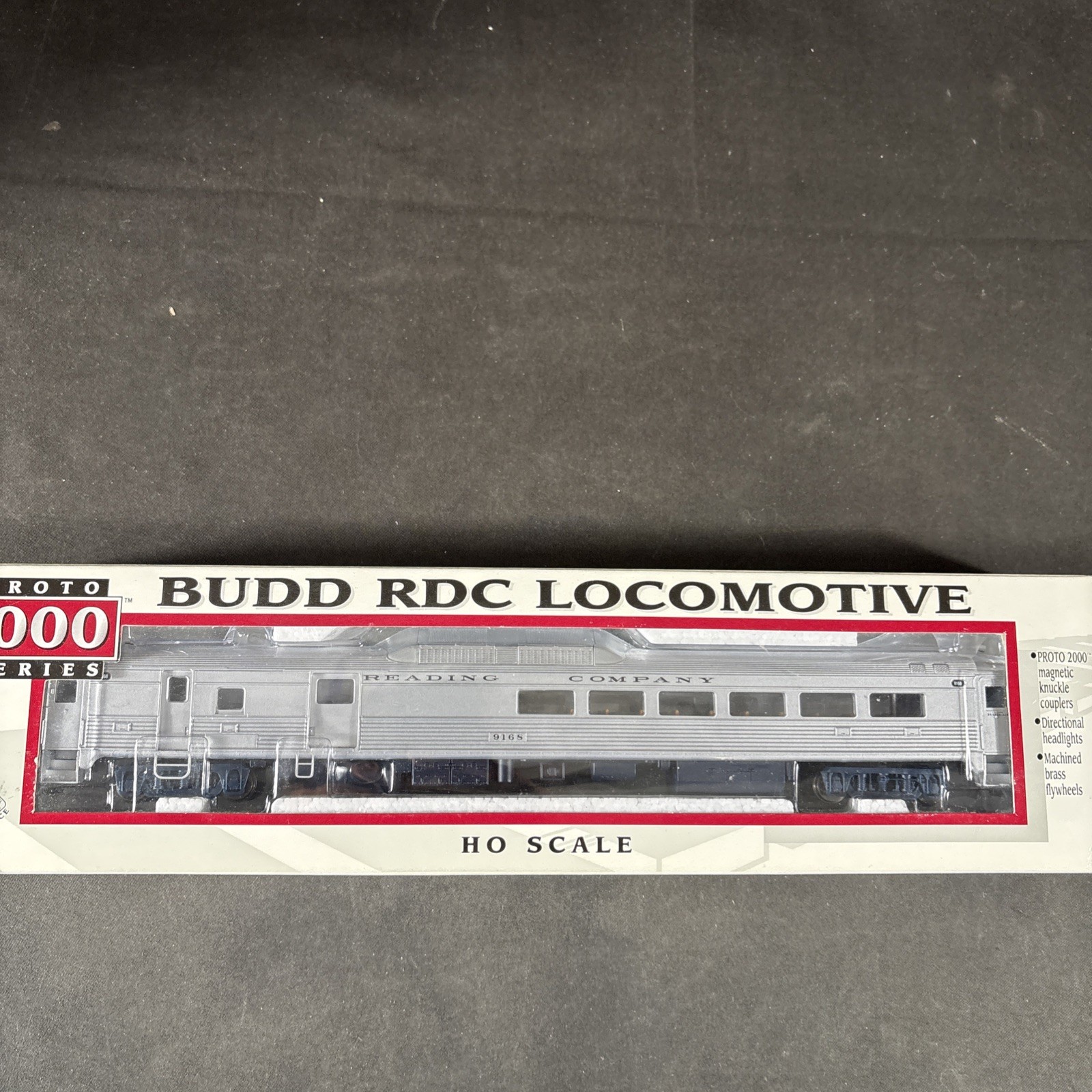 PROTO 1000 30390 RDG #9168 HO SCALE BUDD RDC LOCOMOTIVE NEW OPEN BOX READING