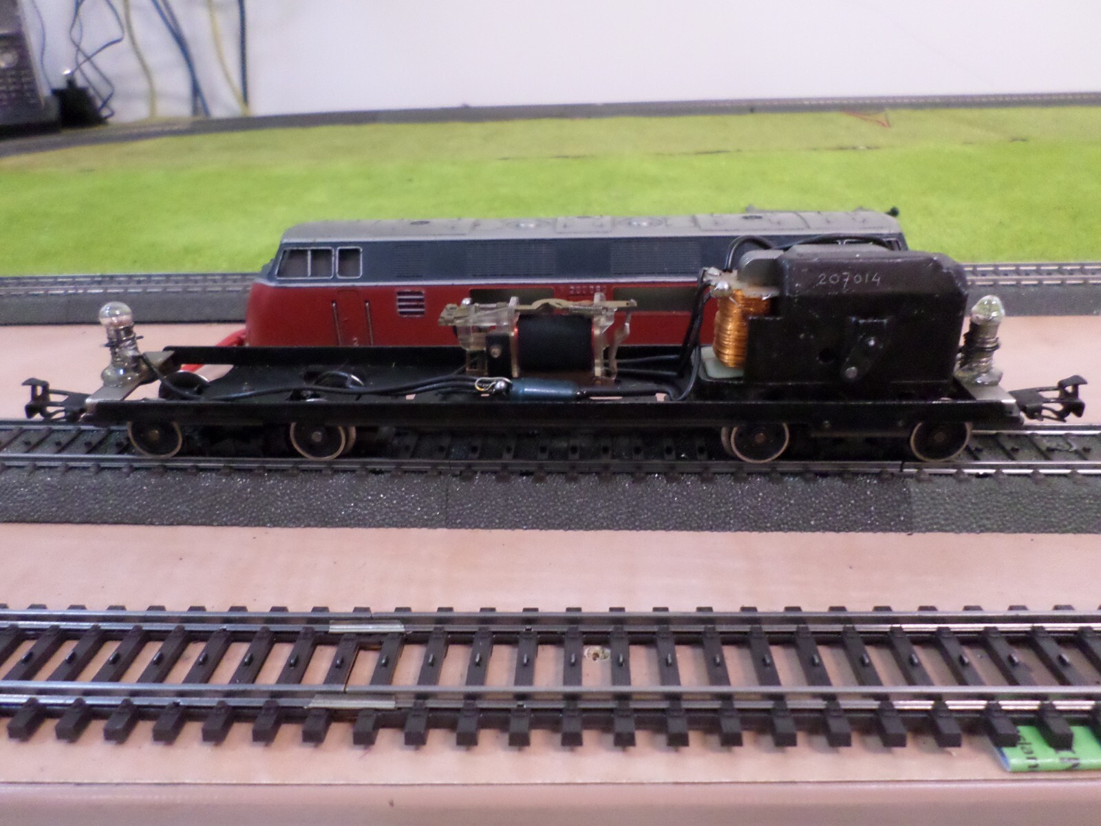 Marklin 3021 HO DB V200 Diesel Locomotive 3 Rail Analogue C5 (e)