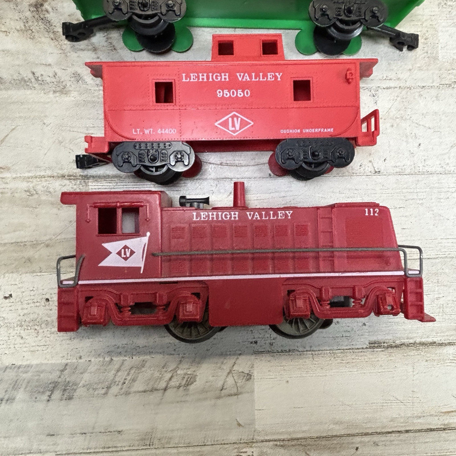 Marx Lehigh Valley Battery Operated Train Set NYC Gondola Caboose Transformer 80