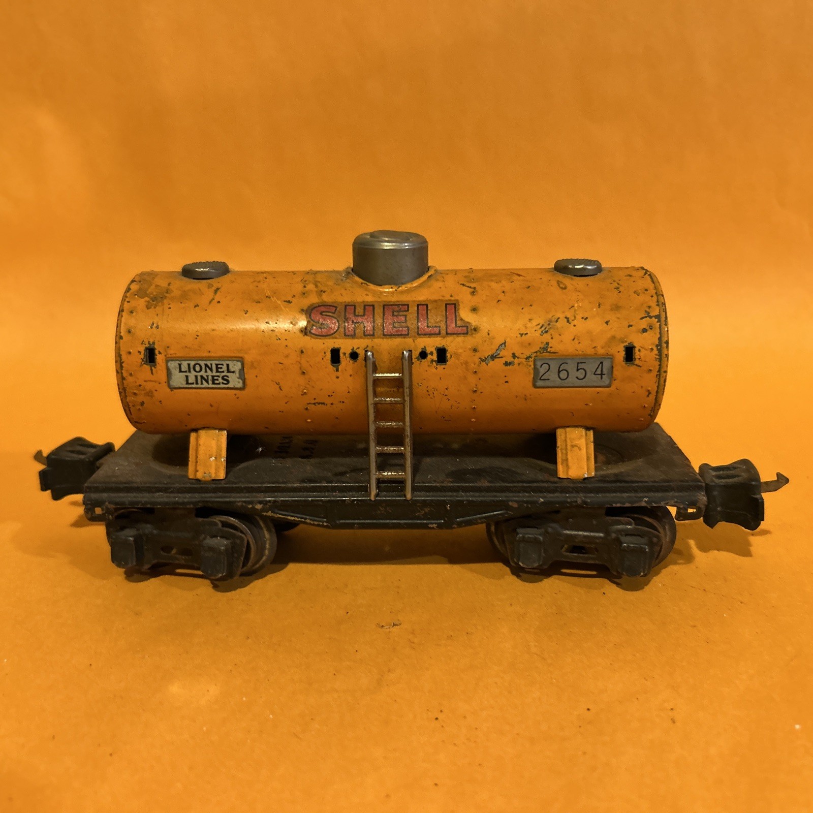 Lionel O vintage prewar 265E Commodore Vanderbilt Locomotive, Tender, + 4 Cars