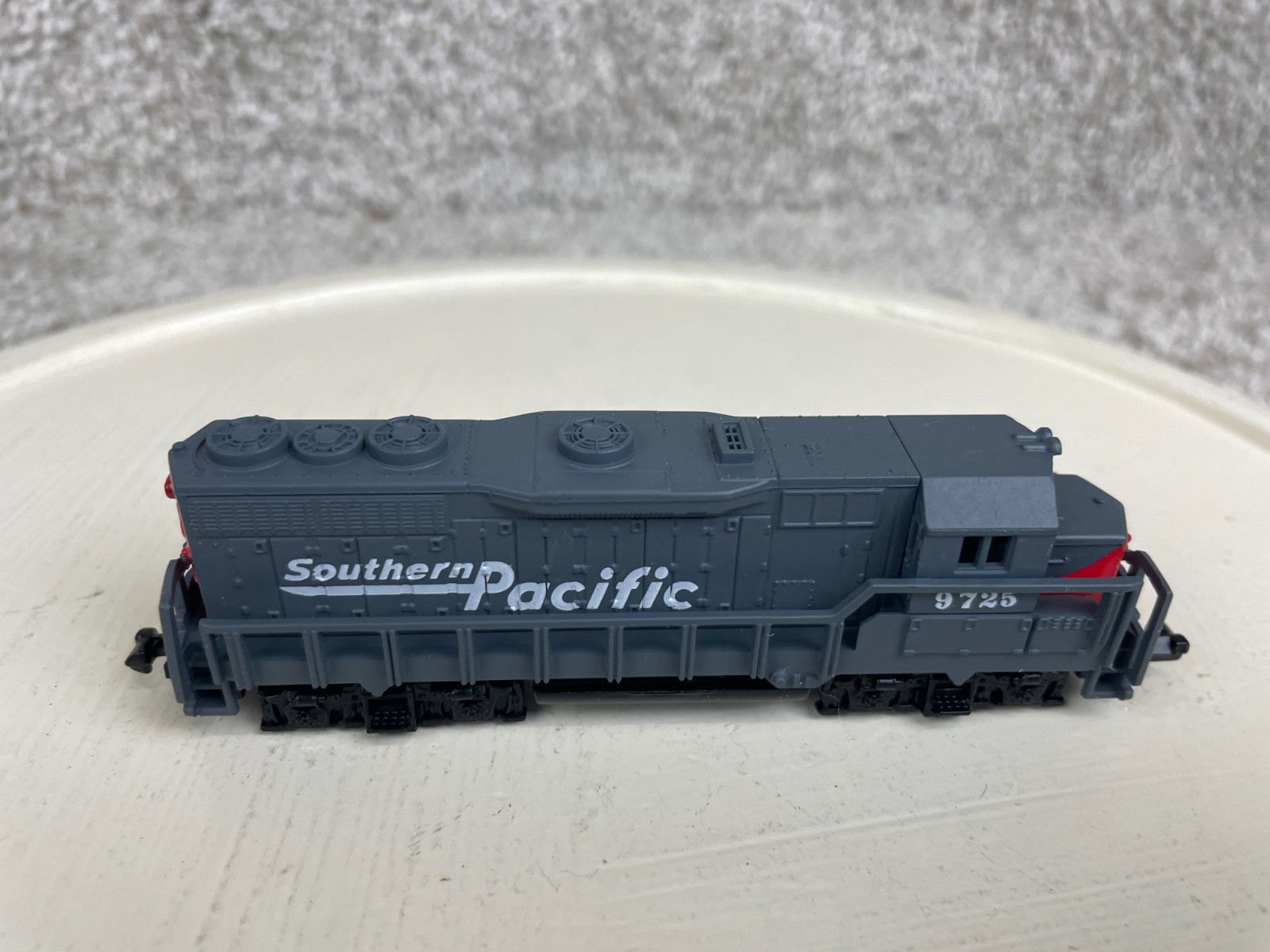 High Speed Metal Products N Scale Southern Pacific #9725 Diesel Locomotive