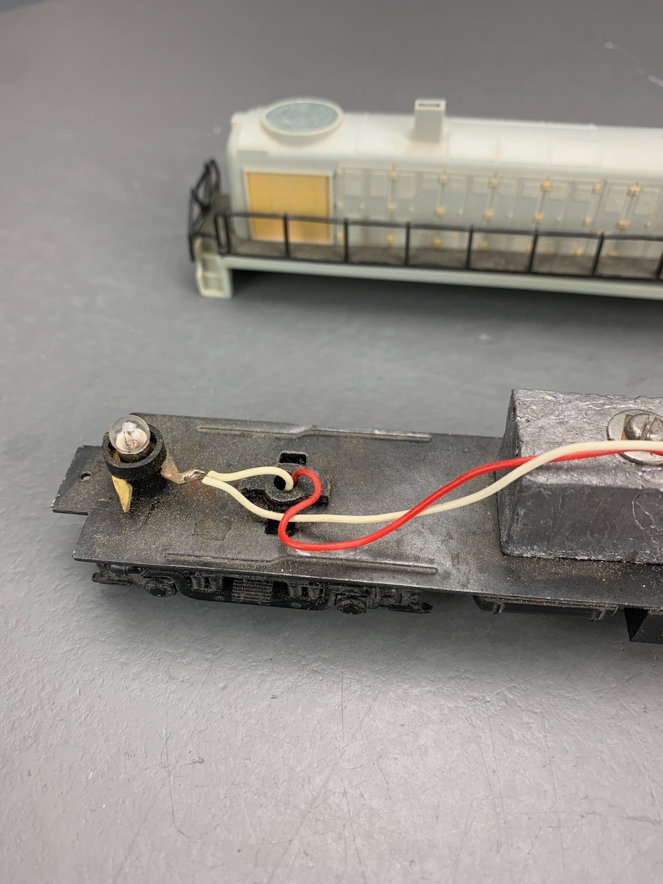 HO AHM Alco RS-2 Diesel Locomotive Undecorated DNR HO8601