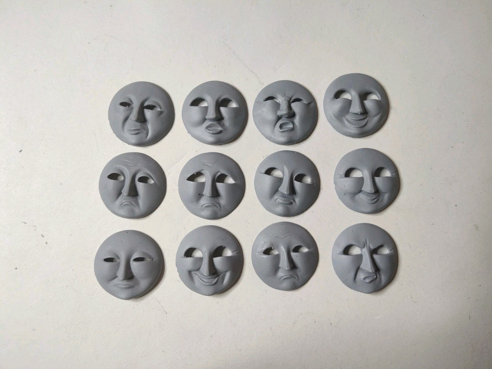 Ho/Oo Bachmann Custom Thomas And Friends Henry Faces