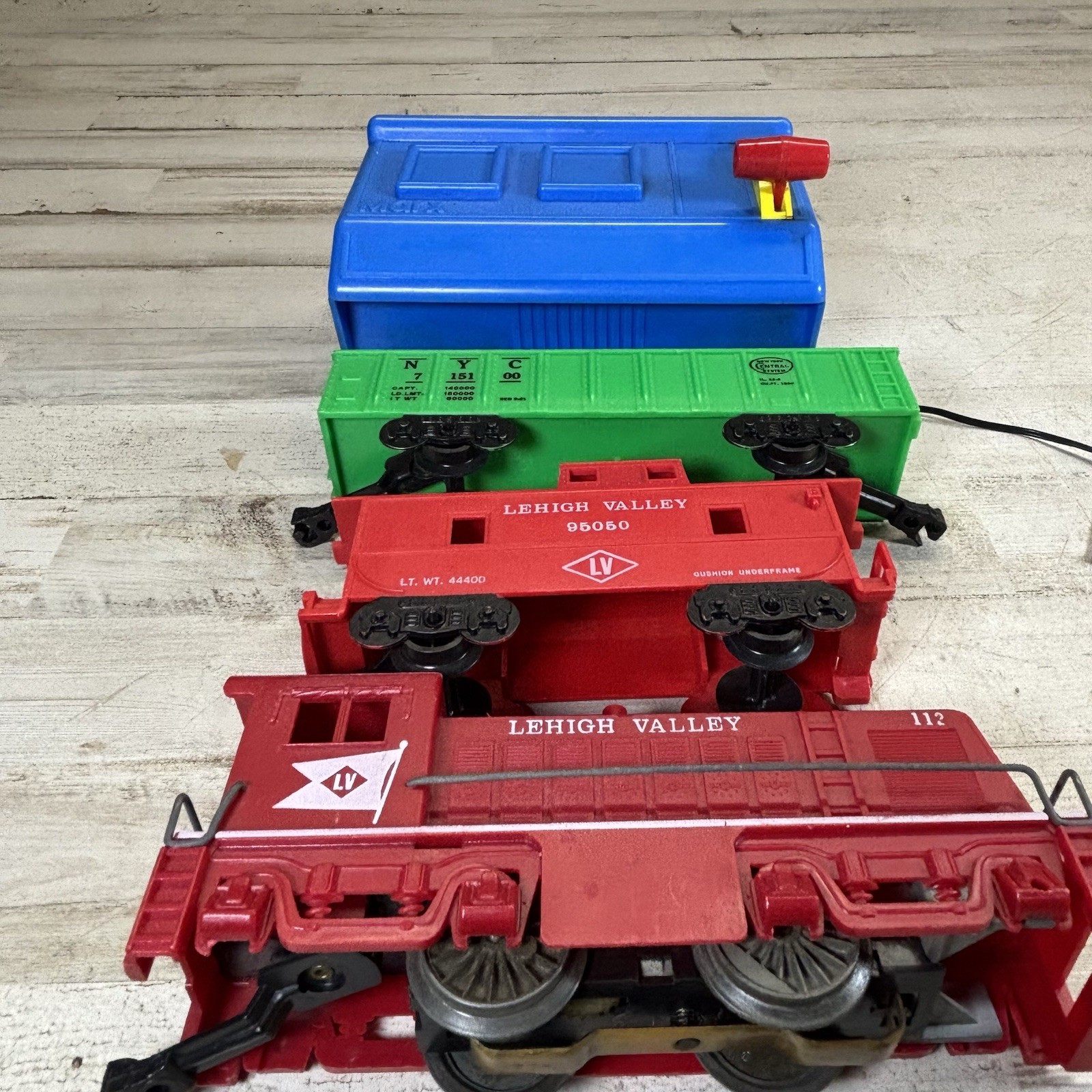 Marx Lehigh Valley Battery Operated Train Set NYC Gondola Caboose Transformer 80
