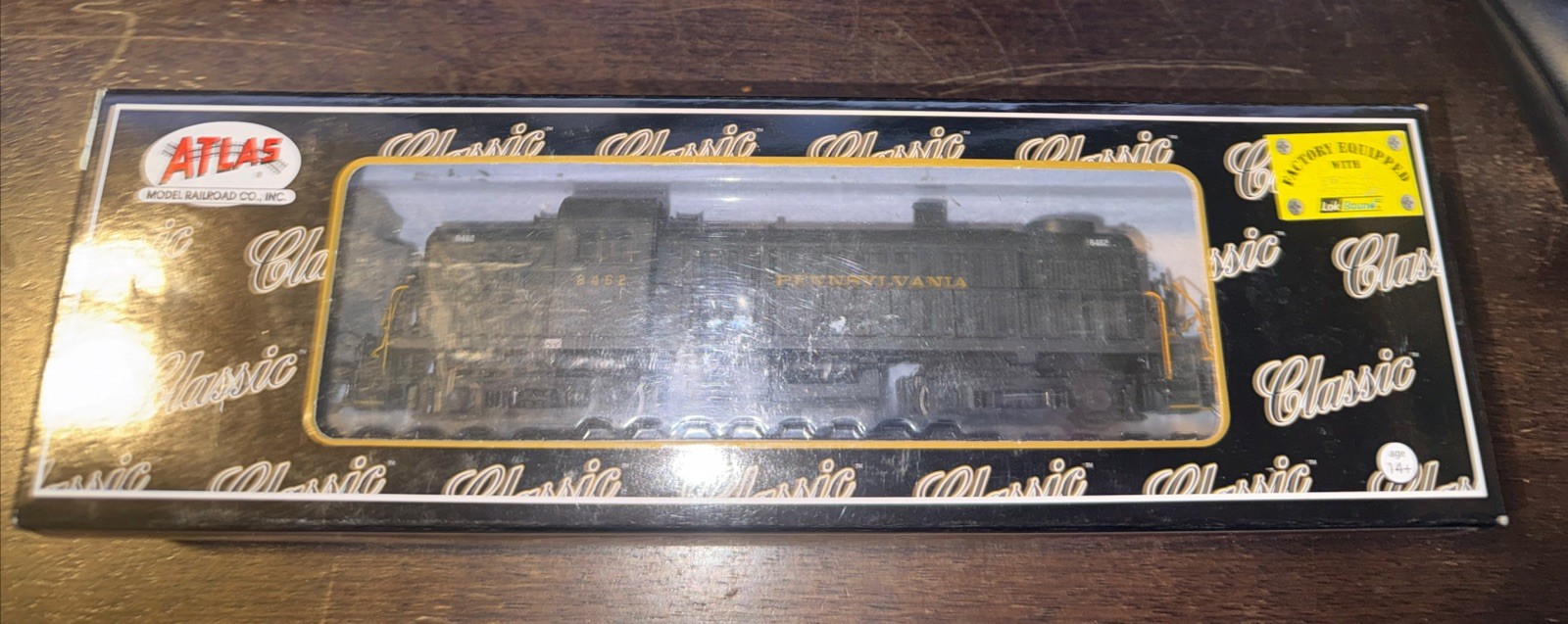 Atlas Classic Gold Ho Scale Pennsylvania Alco RS-3 #8462 Diesel Loco W/ Sound