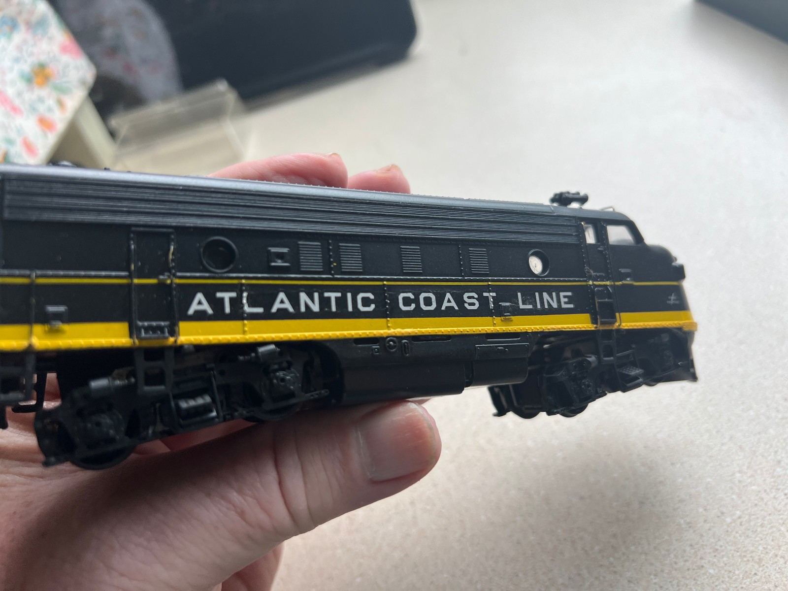 Custom HO ATHEARN F-7A SEABOARD COAST LINE SCL # 353 DUMMY