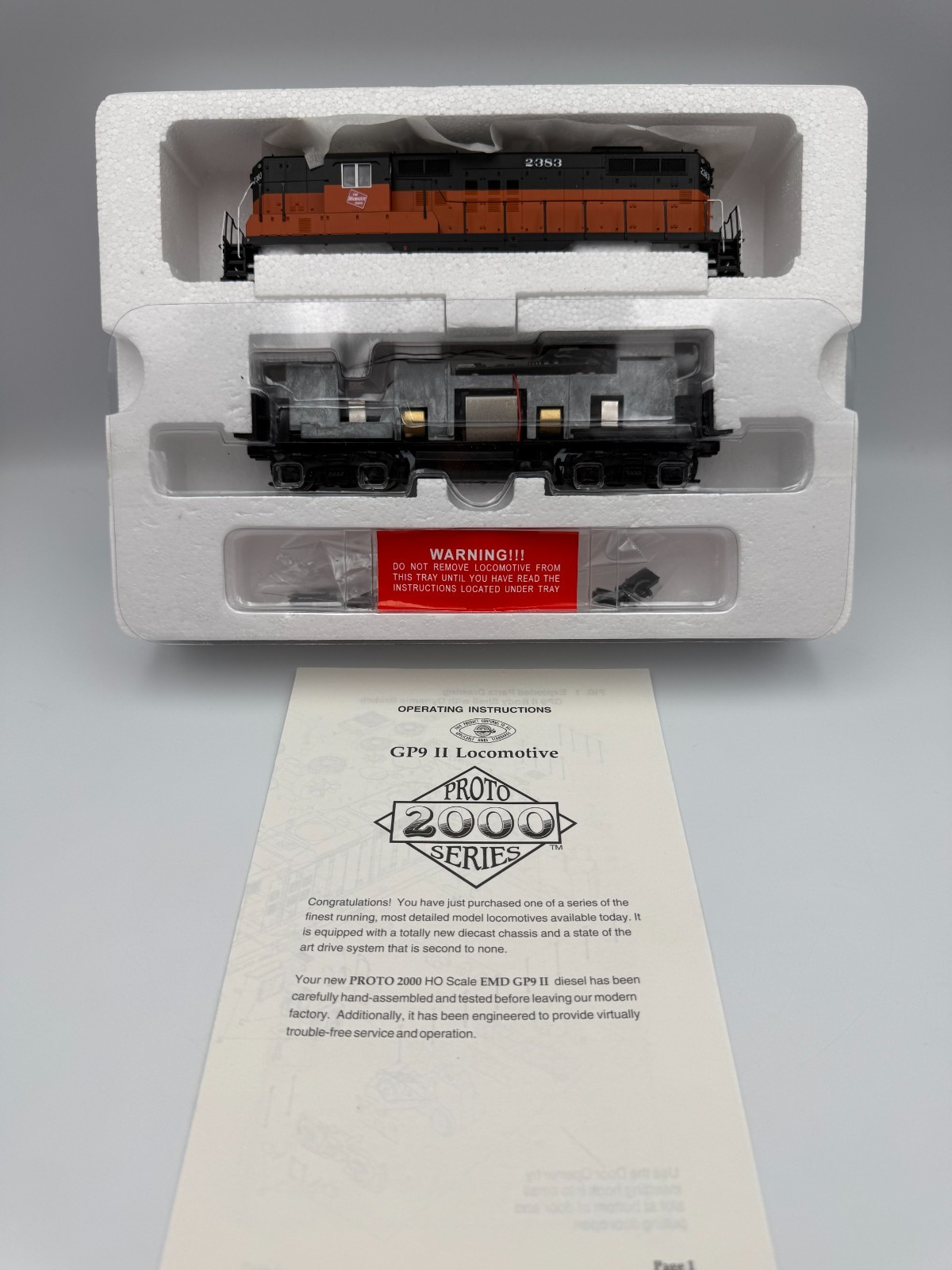 HO Proto 2000 GP9 II Milwaukee Road # 2383 w/NCE Decoder Installed/Box.