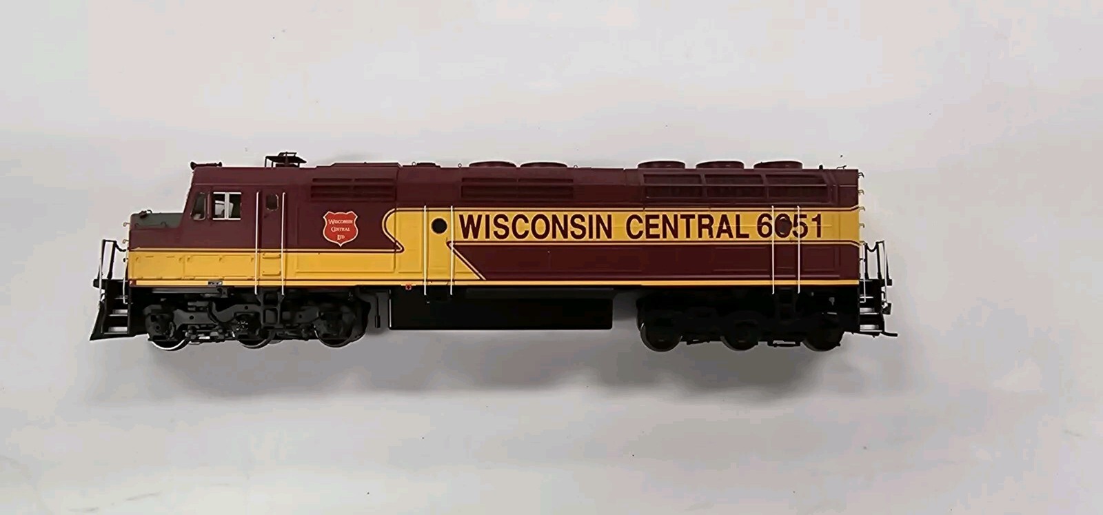 Athearn Genesis G67545 HO Scale F45 DCC Ready Wisconsin Central (WC) 6651
